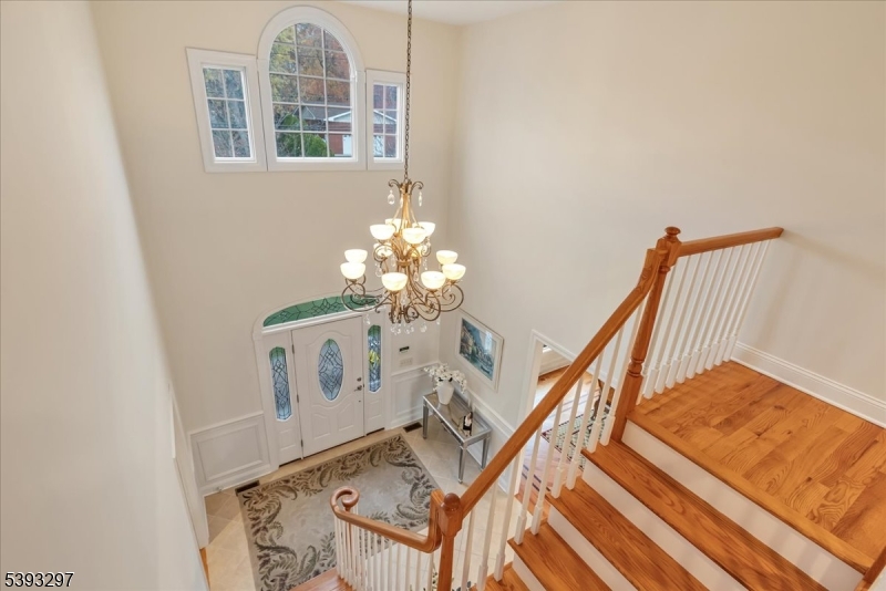 Edison Twp., New Jersey, 08820, United States, 5 Bedrooms Bedrooms, ,4 BathroomsBathrooms,Residential,For Sale,1989591