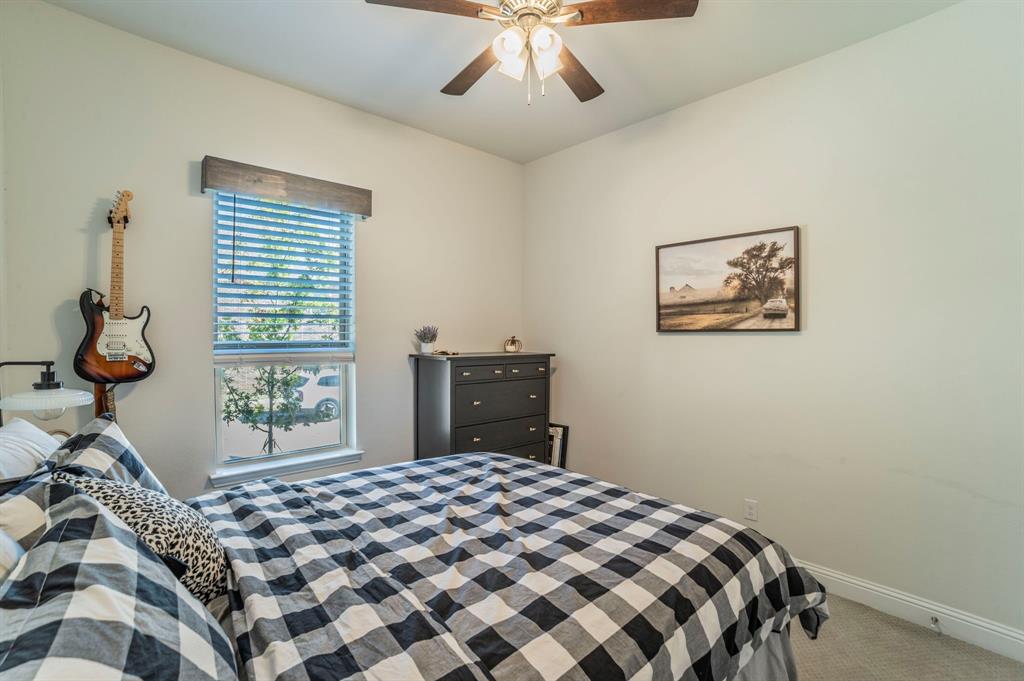 Flower Mound, Texas, 75028, United States, 3 Bedrooms Bedrooms, ,3 BathroomsBathrooms,Residential,For Sale,1978498