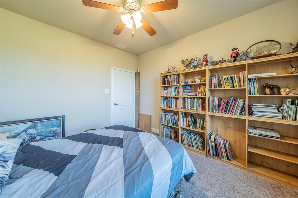 Cedar Hill, Texas, 75104, United States, 3 Bedrooms Bedrooms, ,3 BathroomsBathrooms,Residential,For Sale,1986089