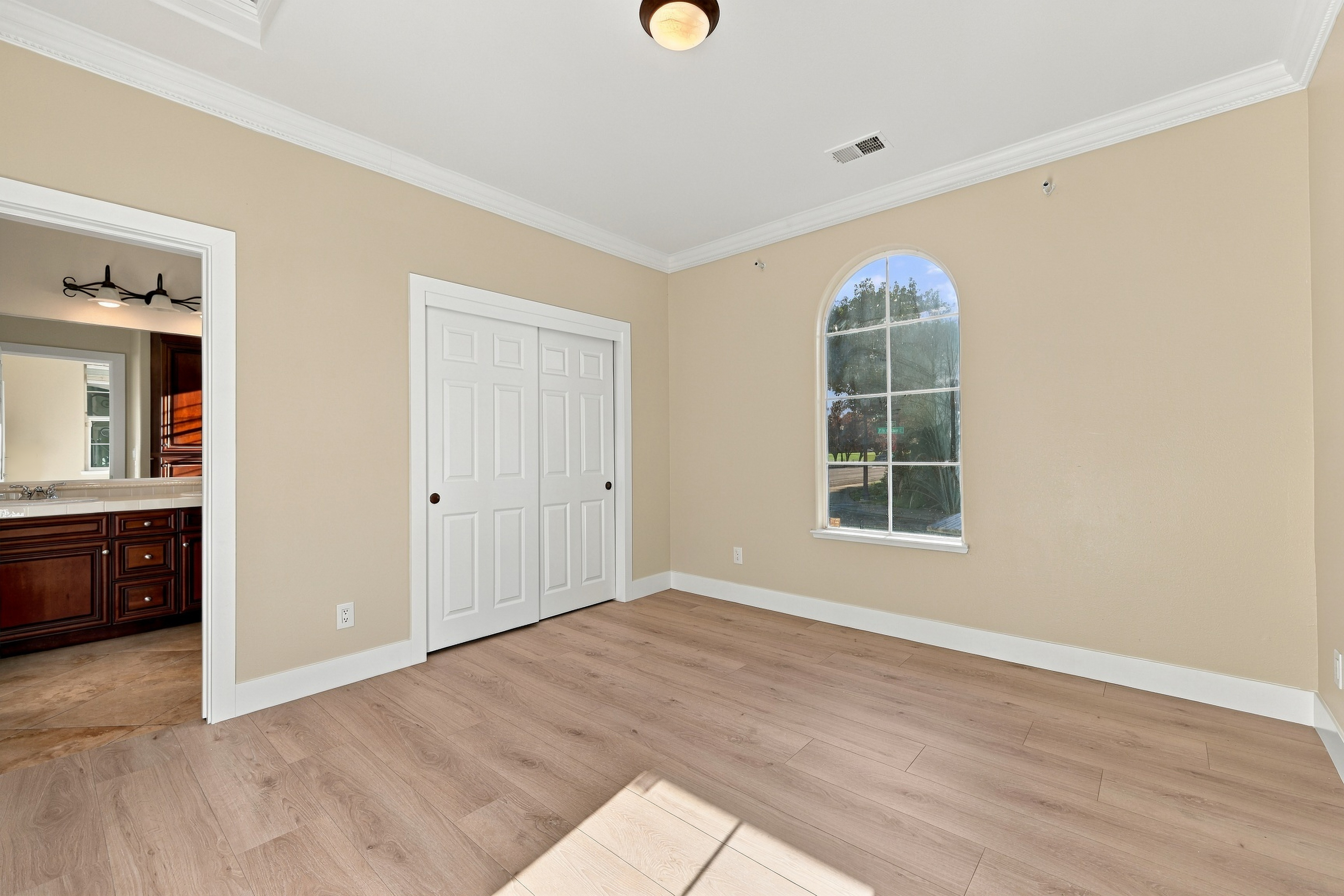  5602 Pop Becker Street, Sacramento, CA 95835 - 物件實景