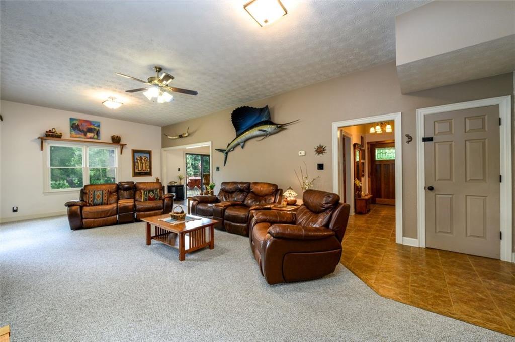 Covington, Georgia, 30014, United States, 5 Bedrooms Bedrooms, ,5 BathroomsBathrooms,Residential,For Sale,1895432