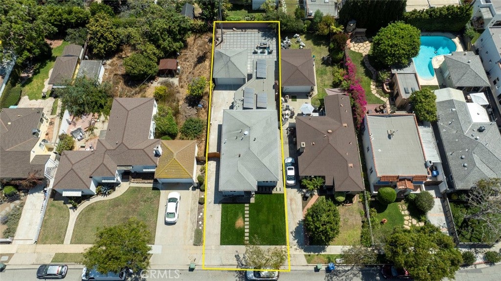 Los Angeles, California, 90066, United States, 3 Bedrooms Bedrooms, ,1 BathroomBathrooms,Residential,For Sale,1938749
