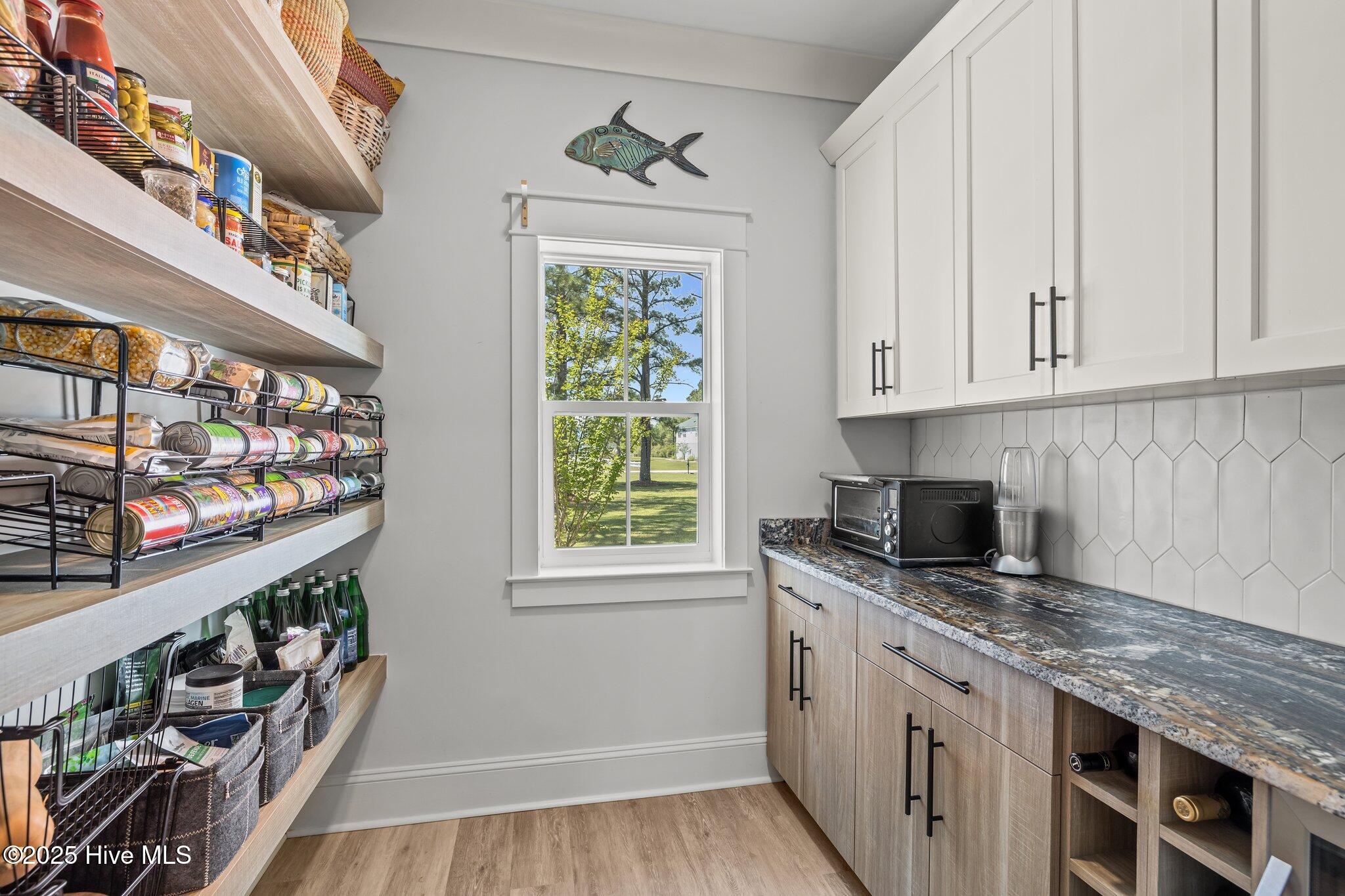 Beaufort, North Carolina, 28516, United States, 3 Bedrooms Bedrooms, ,3 BathroomsBathrooms,Residential,For Sale,1792865