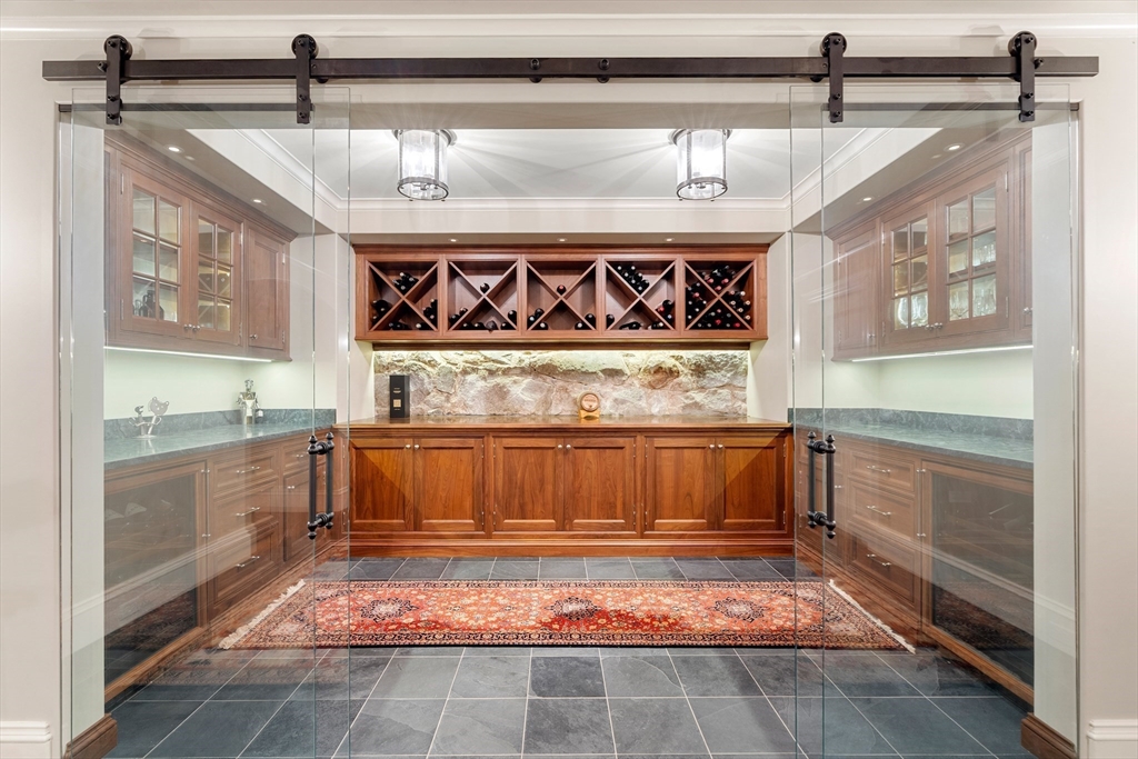 Manchester, Massachusetts, 01944, United States, 7 Bedrooms Bedrooms, ,9 BathroomsBathrooms,Residential,For Sale,1856363