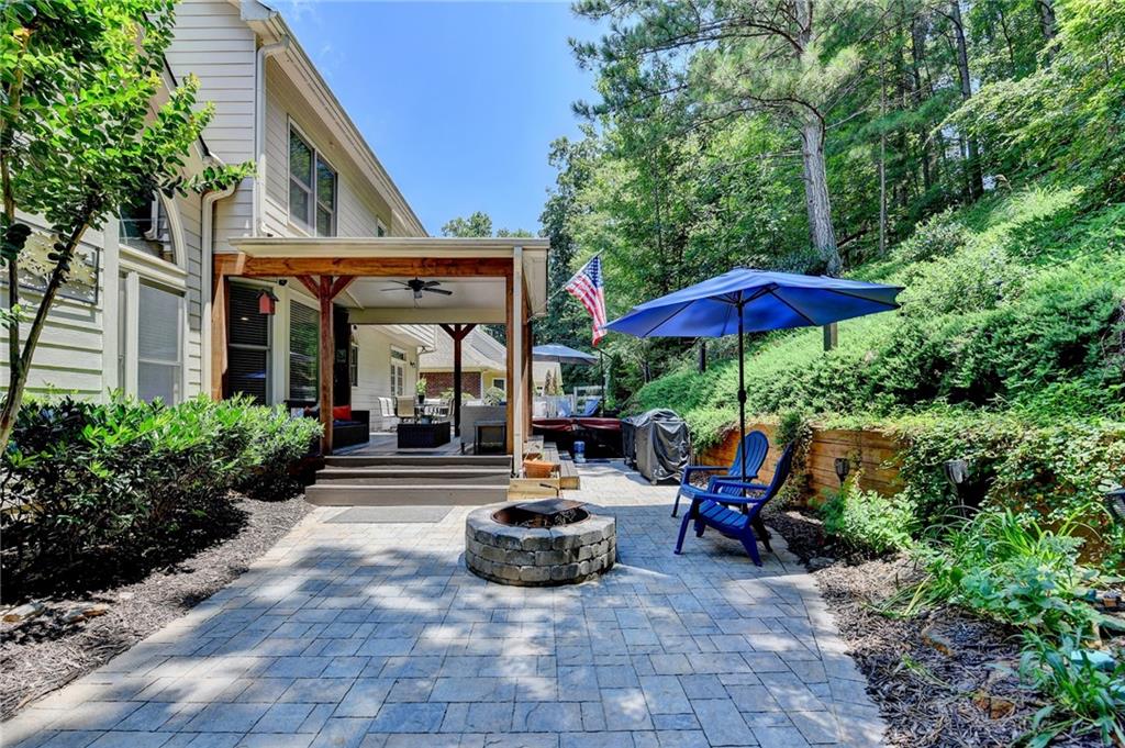 Canton, Georgia, 30115, United States, 6 Bedrooms Bedrooms, ,5 BathroomsBathrooms,Residential,For Sale,1975820