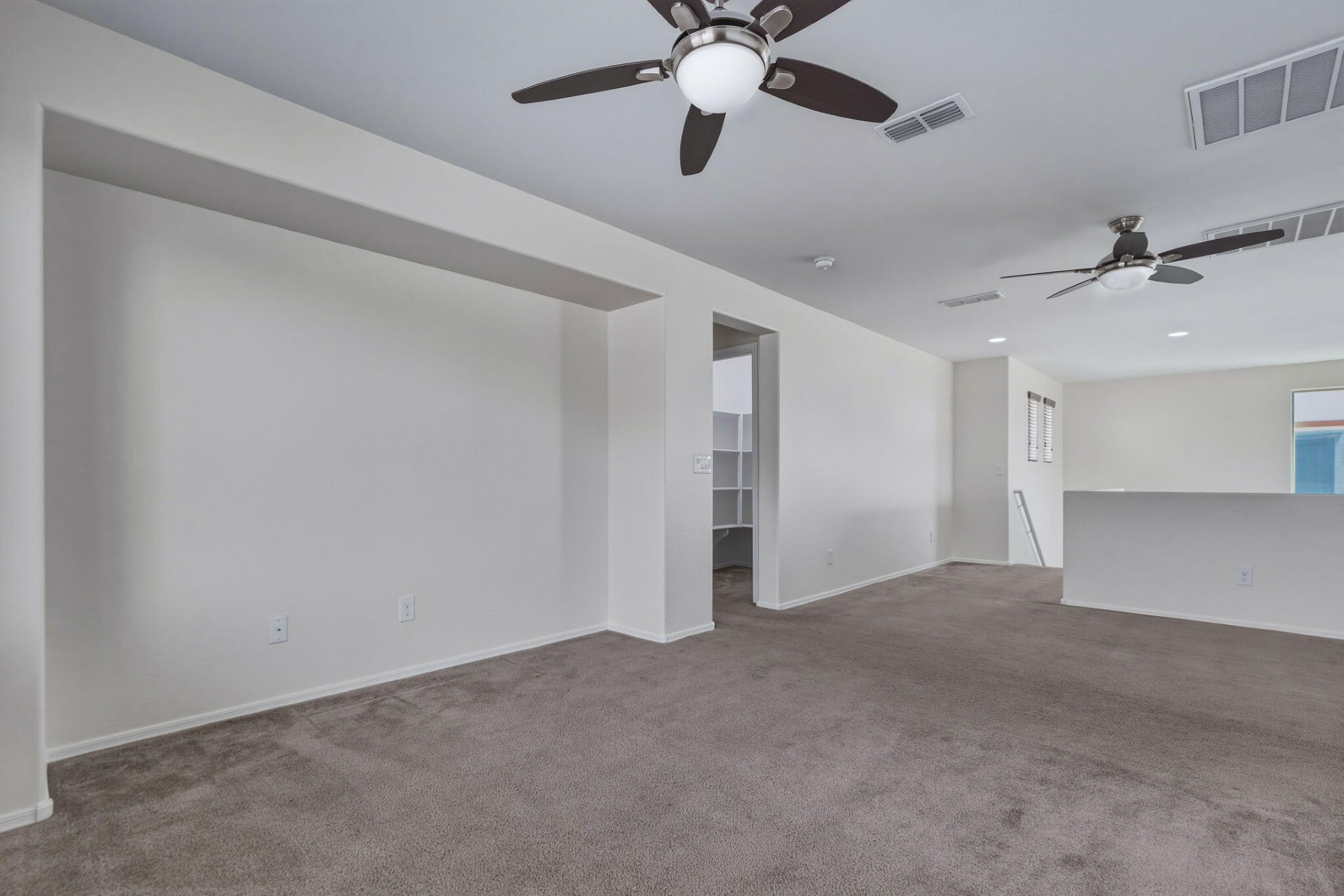  17543 W Buckhorn Trail  Surprise, AZ - 物件實景