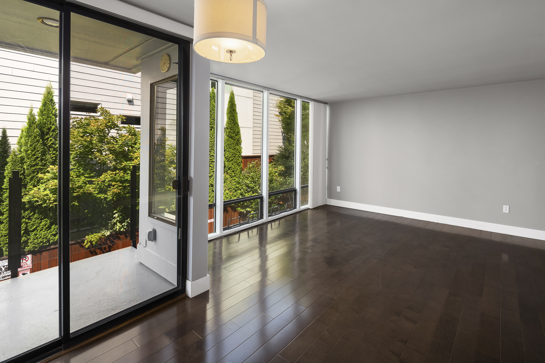  4561 Lake Washington Boulevard Northeast, Kirkland, WA 98033 - 物件實景