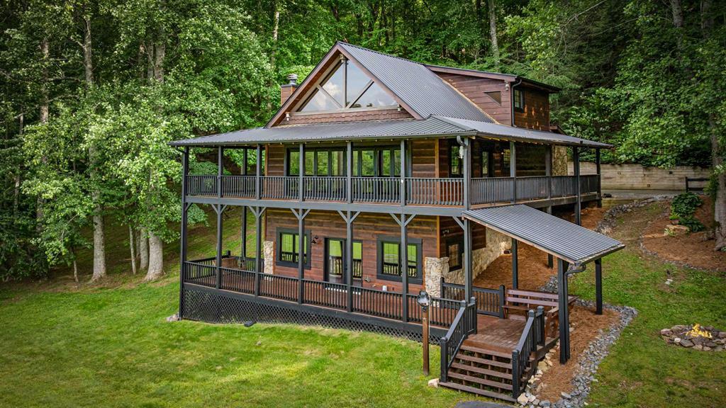 Blue Ridge, Georgia, 30513, United States, 3 Bedrooms Bedrooms, ,3 BathroomsBathrooms,Residential,For Sale,1974409