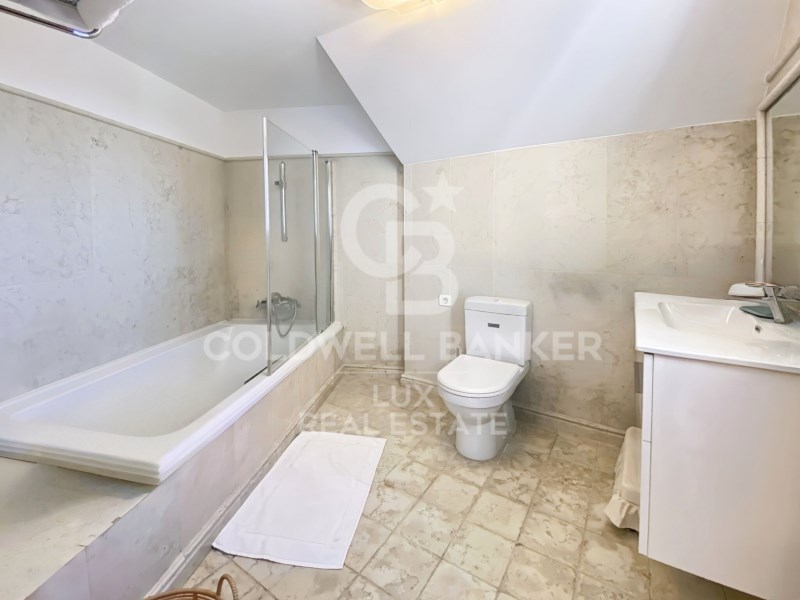 Roses, Catalonia, ES, 4 Bedrooms Bedrooms, ,4 BathroomsBathrooms,Residential,For Sale,1625135