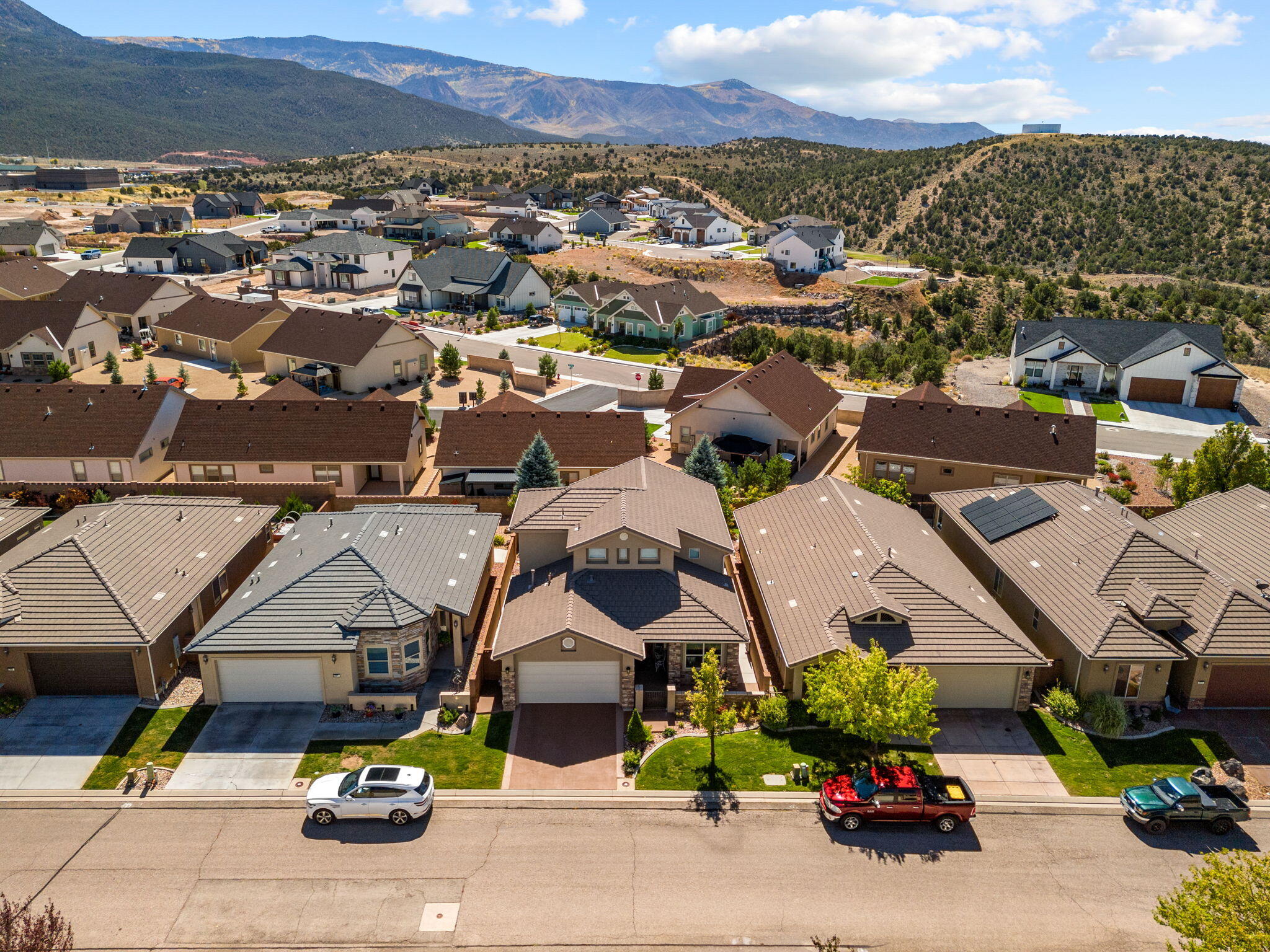 Cedar City, Utah, 84720, United States, 3 Bedrooms Bedrooms, ,3 BathroomsBathrooms,Residential,For Sale,1971252