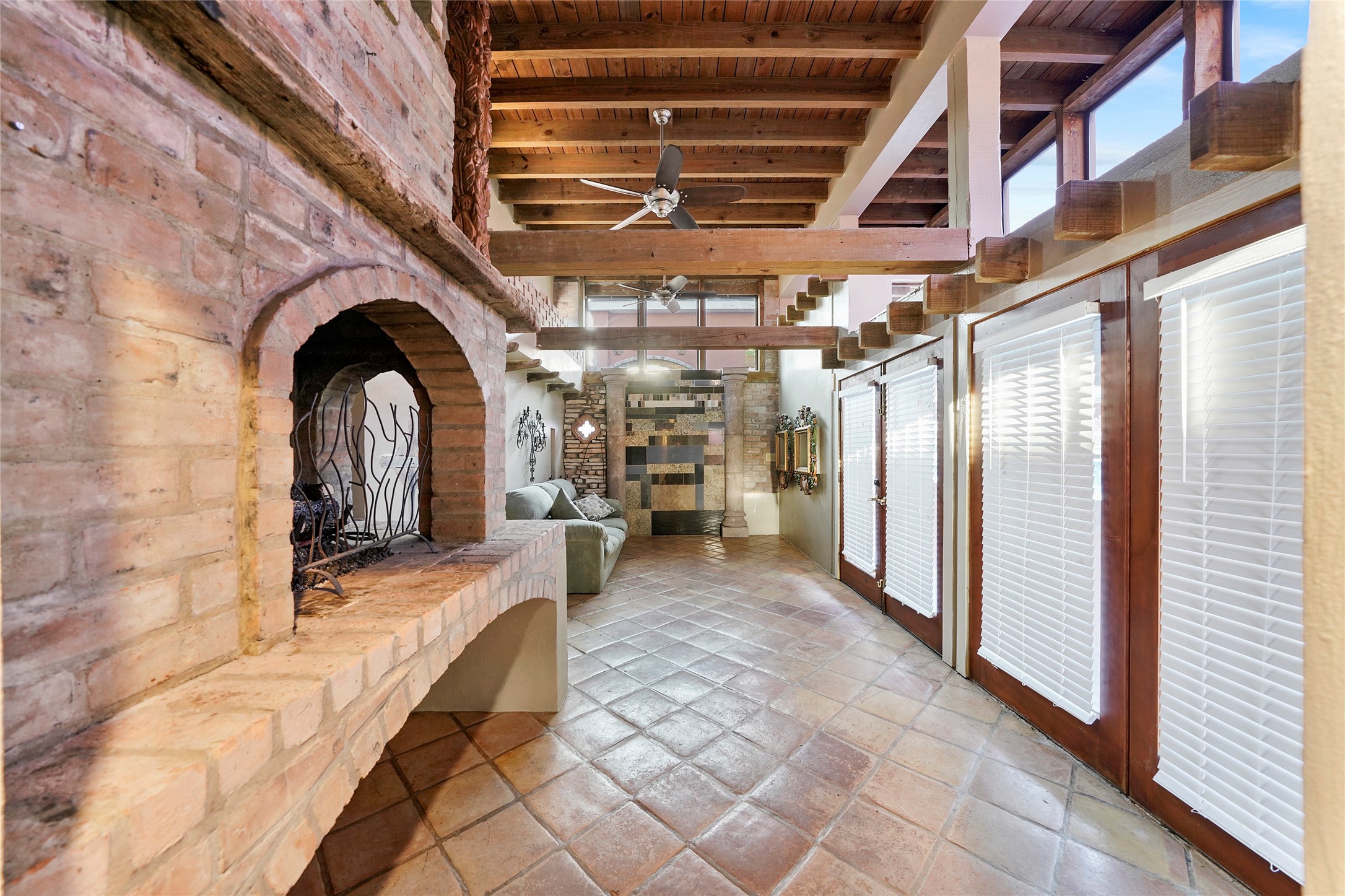  614 Pine Gully Road - 物件實景