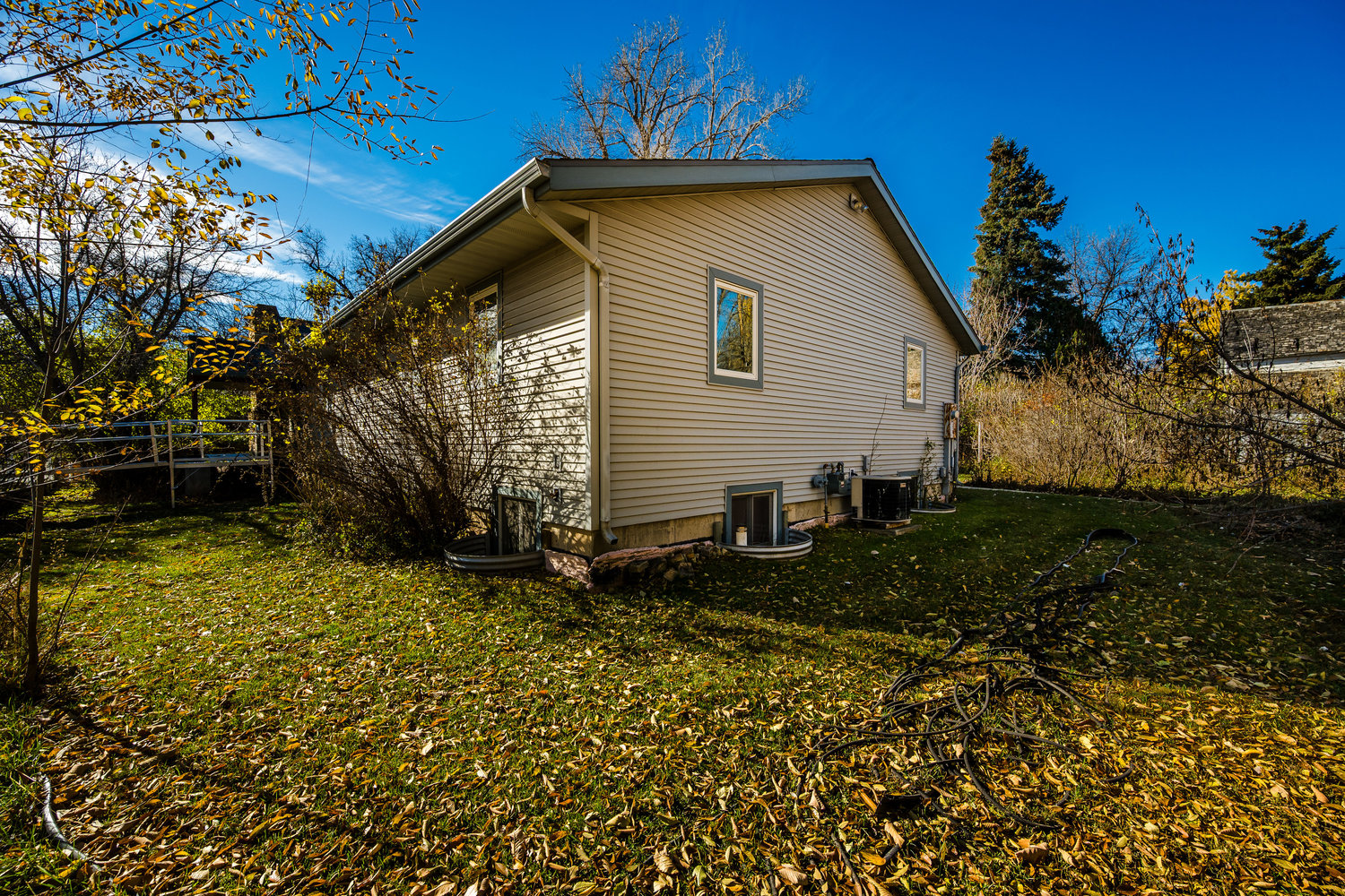 Sheridan, Wyoming, 82801, United States, 4 Bedrooms Bedrooms, ,2 BathroomsBathrooms,Residential,For Sale,1987057