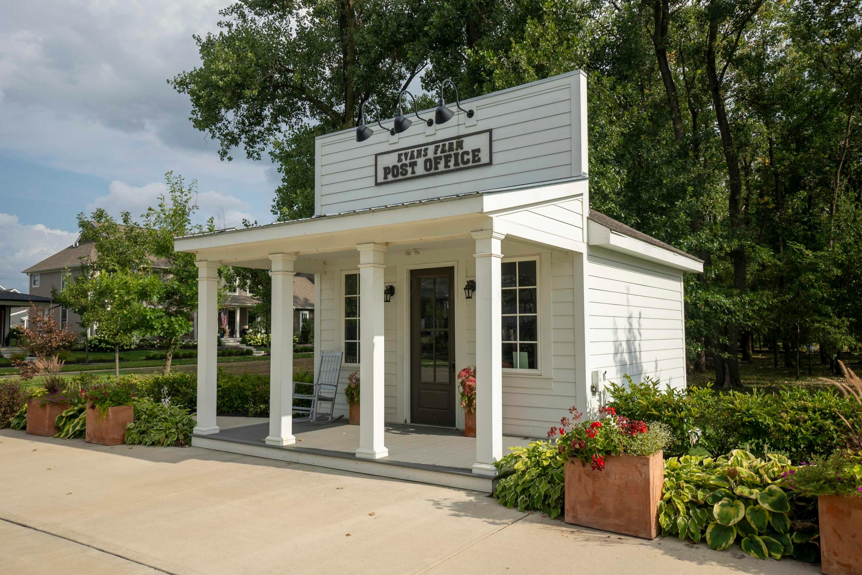 Lewis Center, Ohio, 43035, United States, 4 Bedrooms Bedrooms, ,4 BathroomsBathrooms,Residential,For Sale,1982744