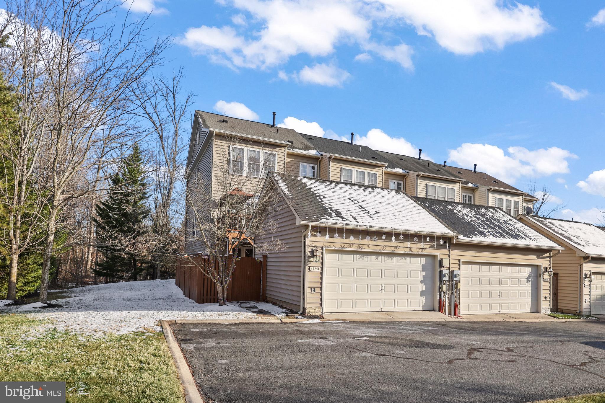 Woodbridge, Virginia, 22192, United States, 4 Bedrooms Bedrooms, ,4 BathroomsBathrooms,Residential,For Sale,2006181