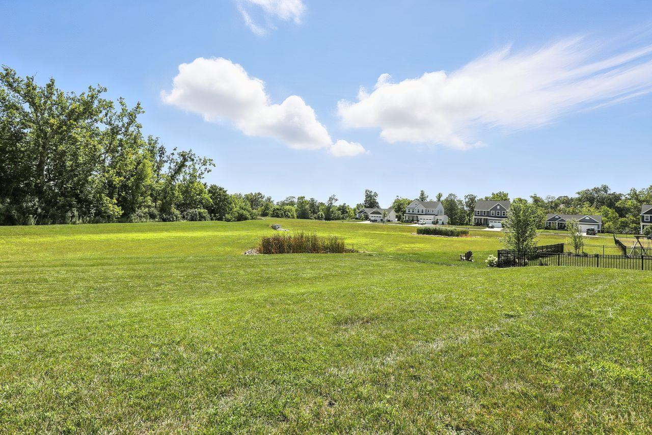 Lebanon, Ohio, 45036, United States, 4 Bedrooms Bedrooms, ,4 BathroomsBathrooms,Residential,For Sale,1907621