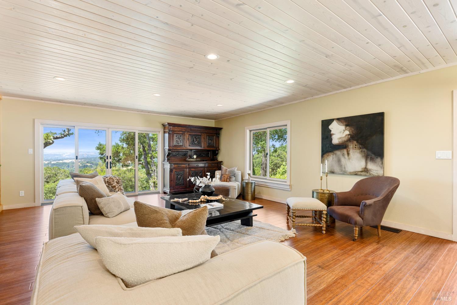 Napa, California, 94558, United States, 3 Bedrooms Bedrooms, ,2 BathroomsBathrooms,Residential,For Sale,1991409