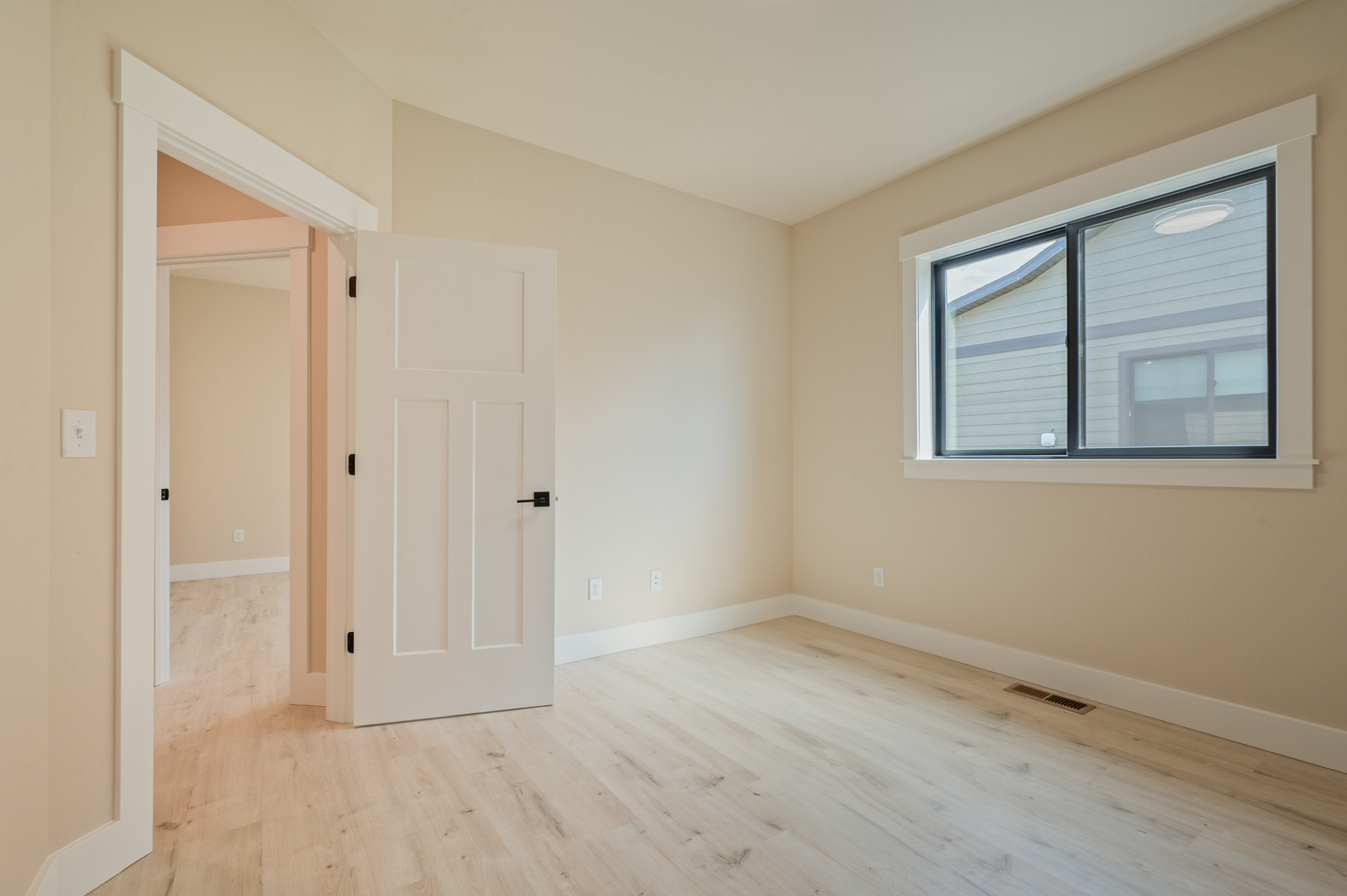 East Helena, Montana, 59635, United States, 4 Bedrooms Bedrooms, ,2 BathroomsBathrooms,Residential,For Sale,1976463