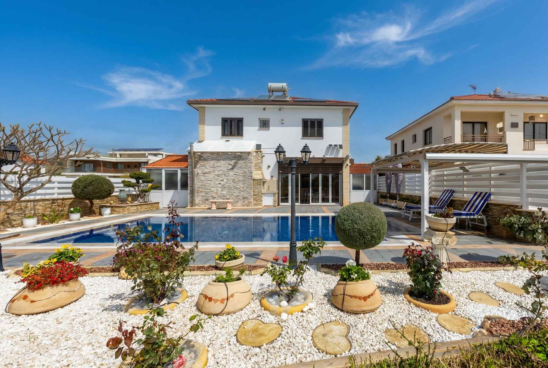  Four Bedroom Detached House with Private Pool in Pyla, Larnaca - 物件實景