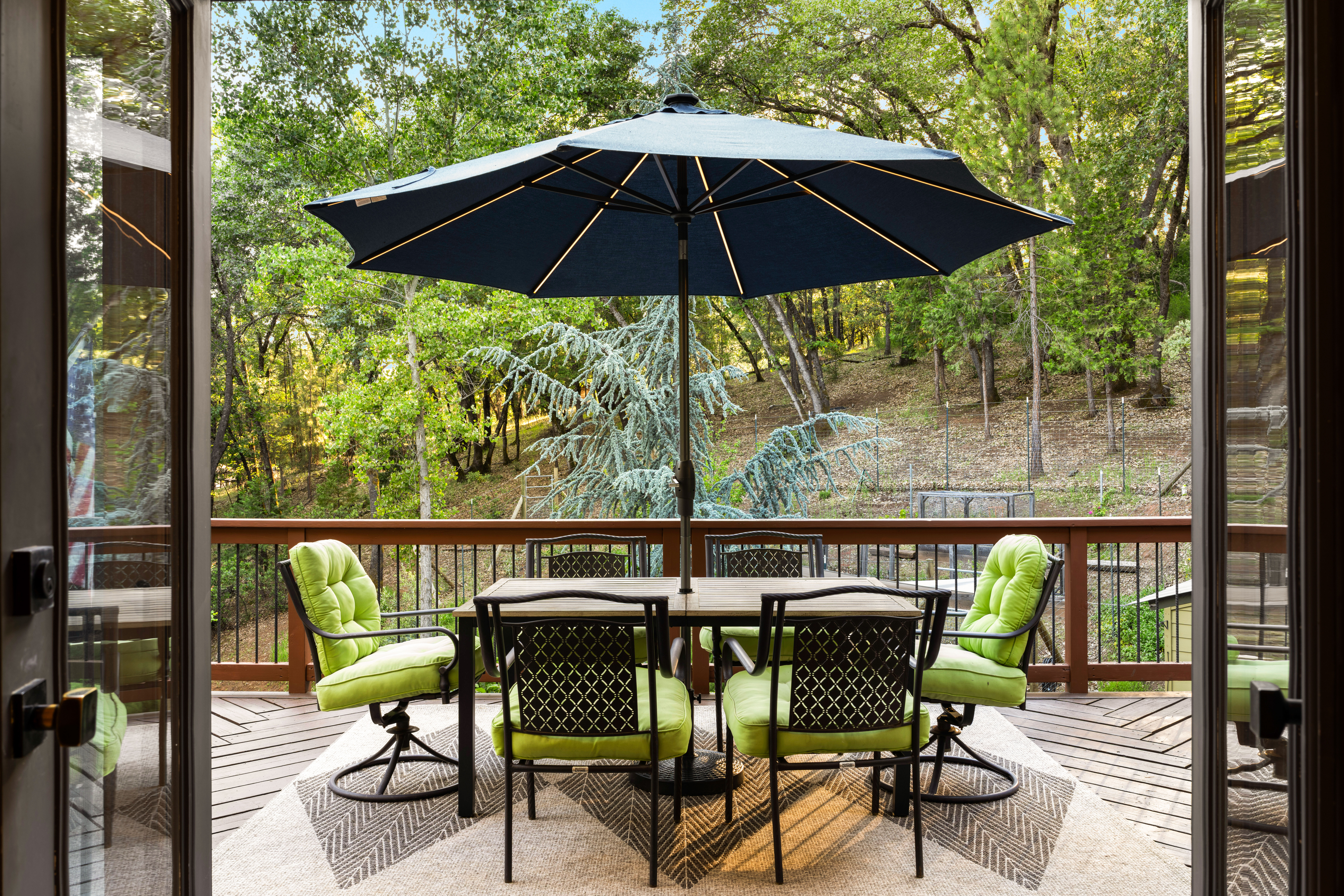  5086 Woodland Drive, Placerville, CA 95667 - 物件實景