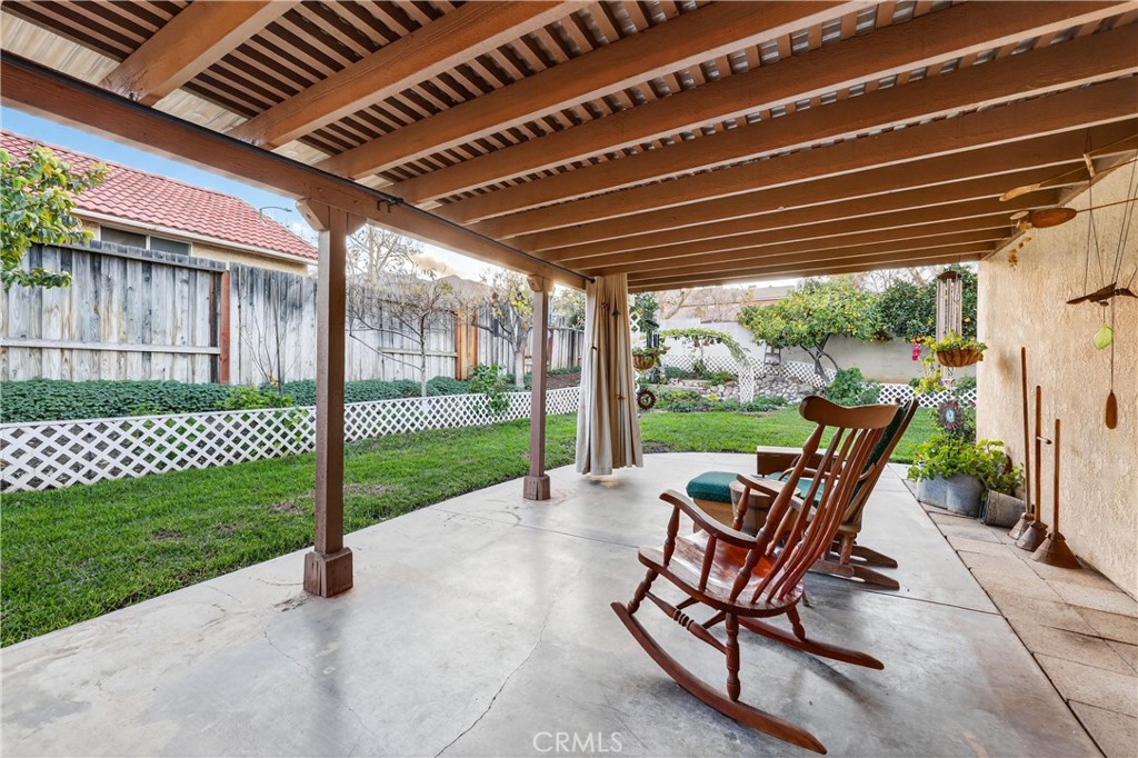 Corona, California, 92883, United States, 4 Bedrooms Bedrooms, ,2 BathroomsBathrooms,Residential,For Sale,2009090