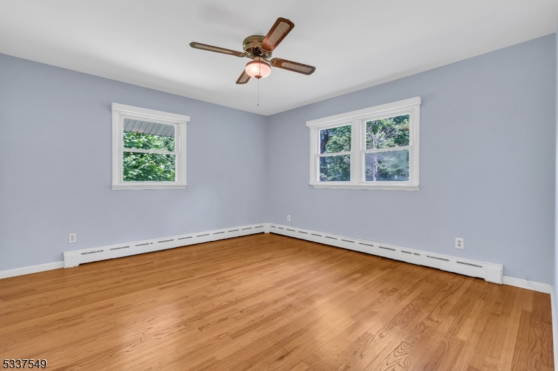 Raritan Twp., New Jersey, 08822, United States, 3 Bedrooms Bedrooms, ,2 BathroomsBathrooms,Residential,For Sale,1951157