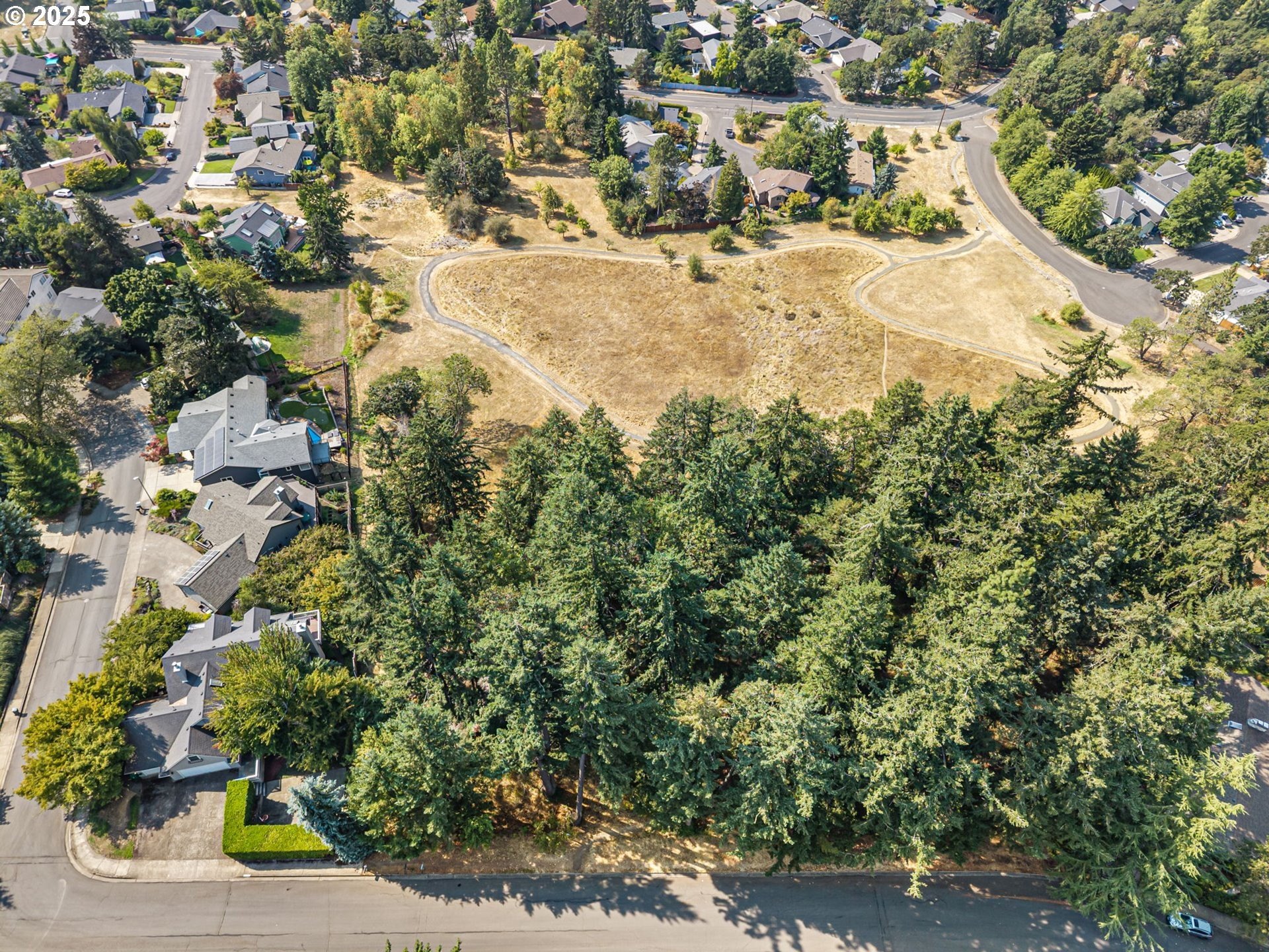 Eugene, Oregon, 97405, United States, 4 Bedrooms Bedrooms, ,3 BathroomsBathrooms,Residential,For Sale,1942174