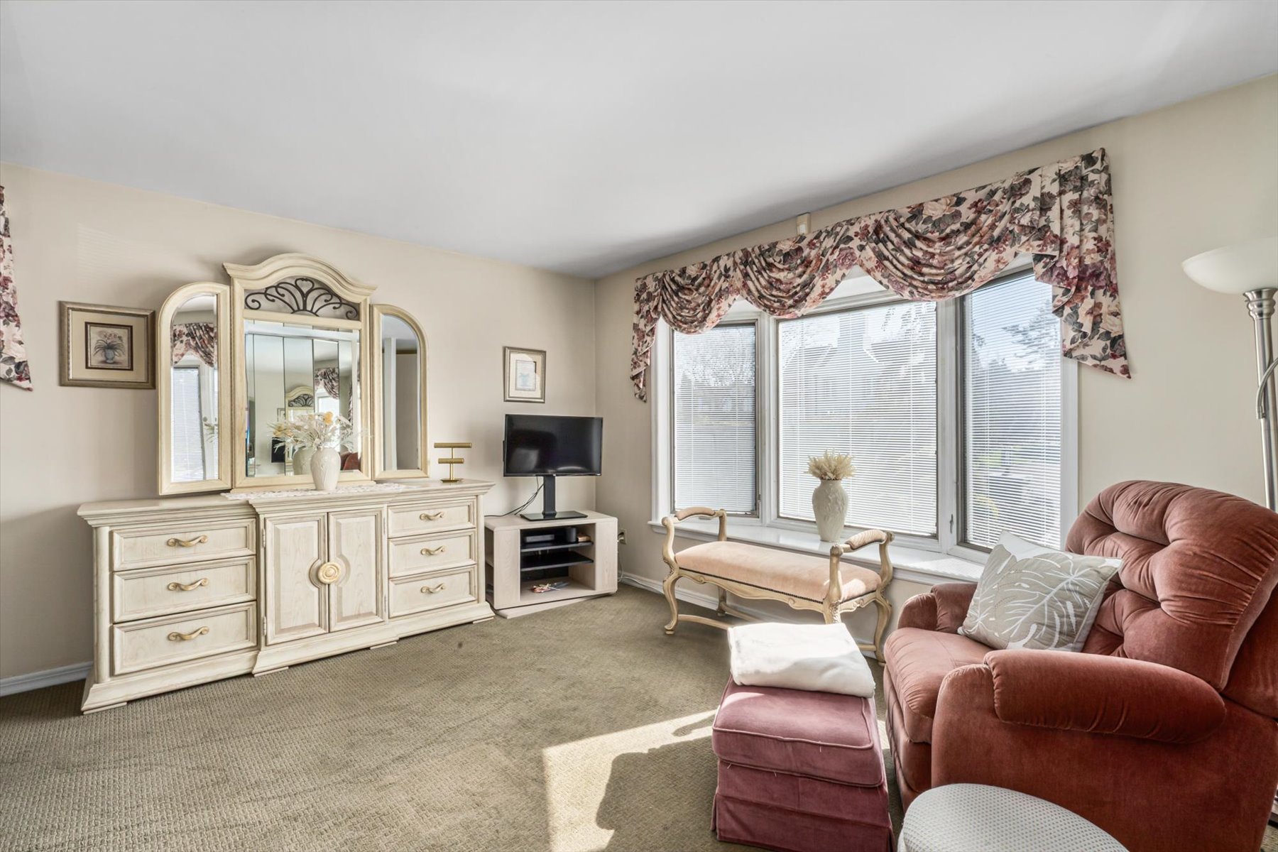  24-51 Little Neck Boulevard, Bayside, NY, 11360 - 物件實景