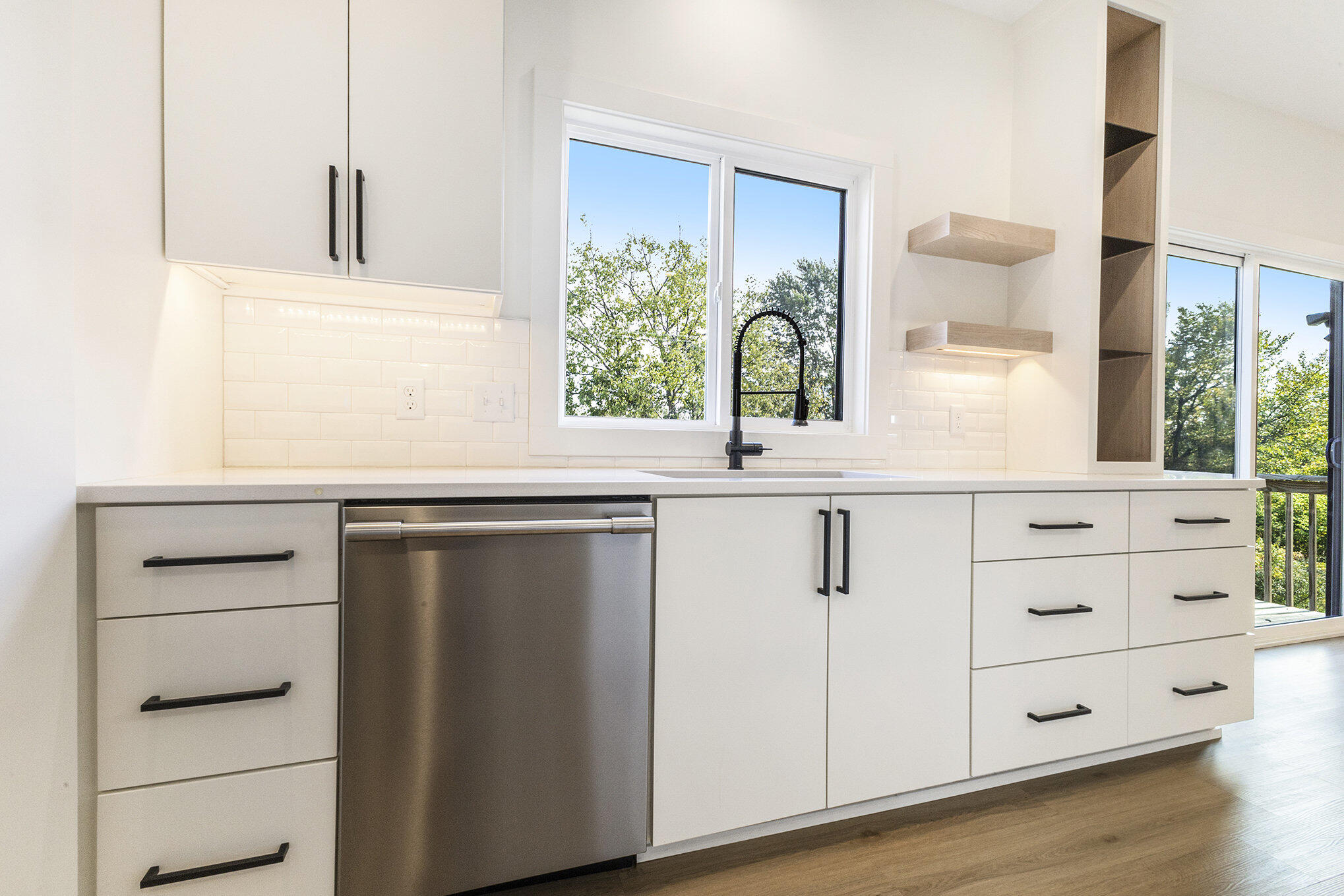 Allendale, Michigan, 49401, United States, 5 Bedrooms Bedrooms, ,4 BathroomsBathrooms,Residential,For Sale,1960697