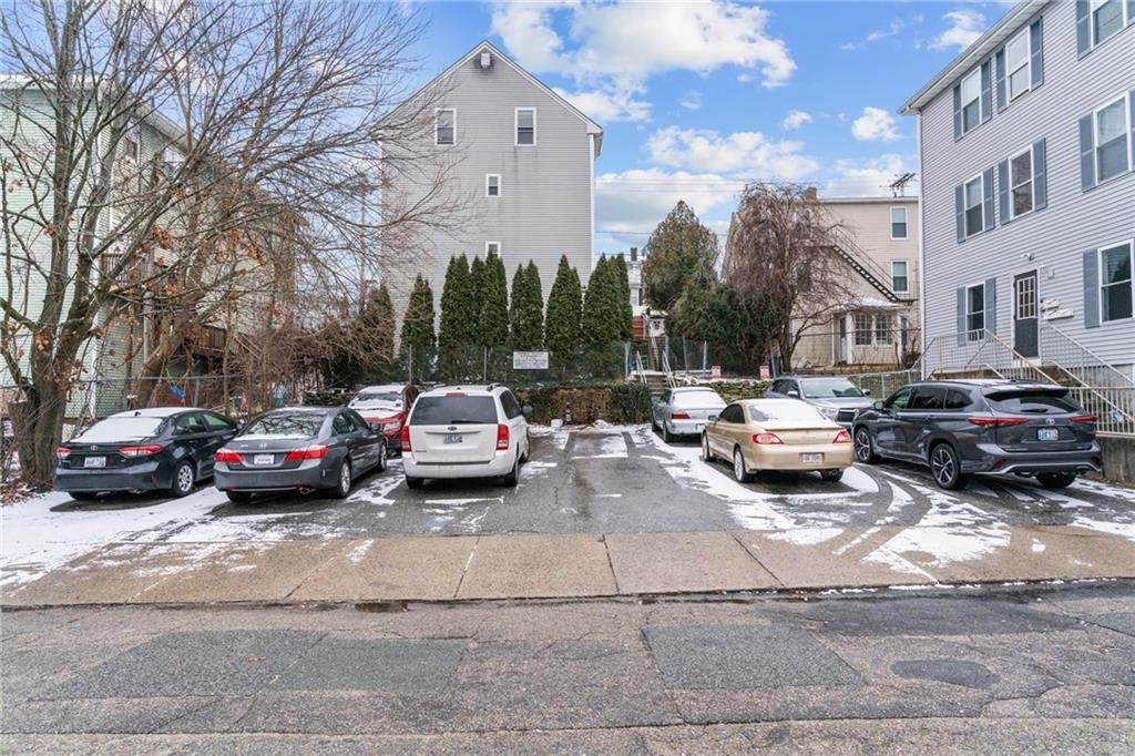 Woonsocket, Rhode Island, 02895, United States, 11 Bedrooms Bedrooms, ,4 BathroomsBathrooms,Residential,For Sale,1882232