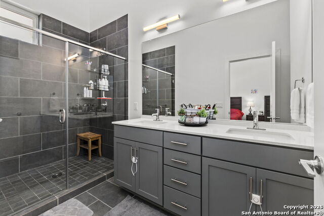 San Antonio, Texas, 78209, United States, 3 Bedrooms Bedrooms, ,4 BathroomsBathrooms,Residential,For Sale,1906137