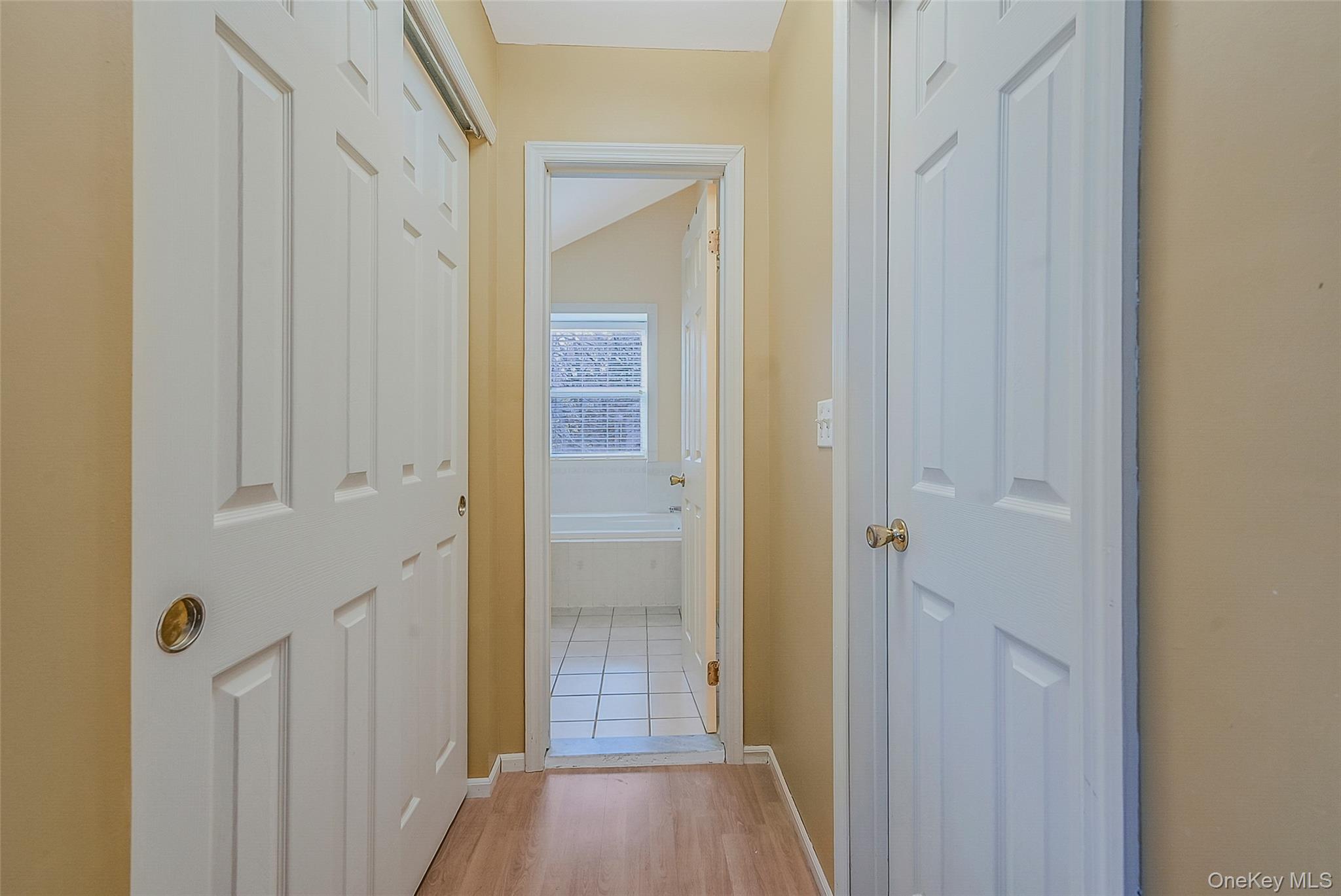 Ridge, New York, 11961, United States, 3 Bedrooms Bedrooms, ,3 BathroomsBathrooms,Residential,For Sale,1991803