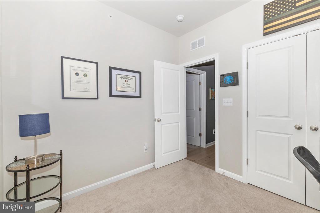 Frederick, Maryland, 21701, United States, 4 Bedrooms Bedrooms, ,4 BathroomsBathrooms,Residential,For Sale,2005194