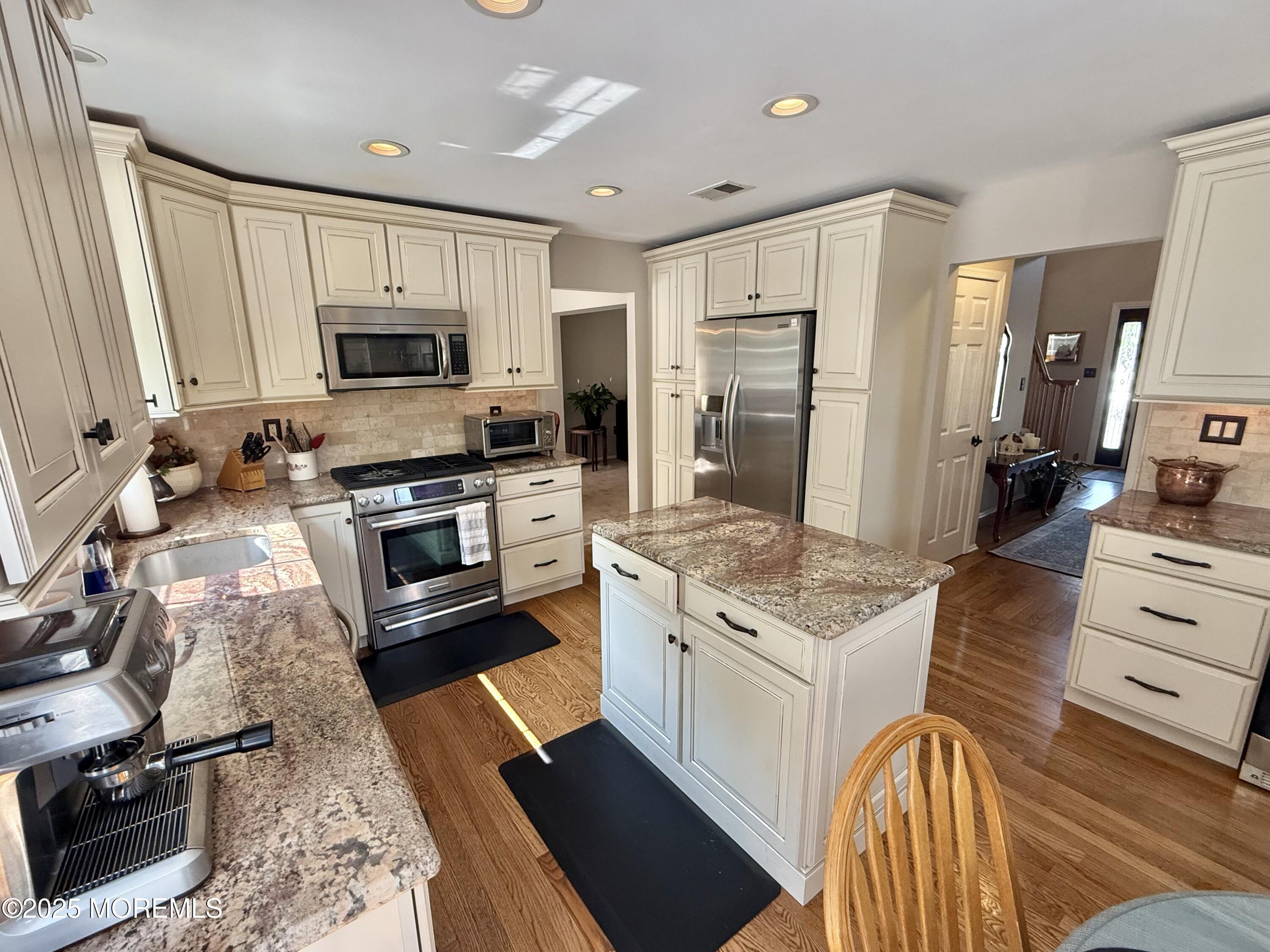 Howell, New Jersey, 07731, United States, 4 Bedrooms Bedrooms, ,3 BathroomsBathrooms,Residential,For Sale,1890794