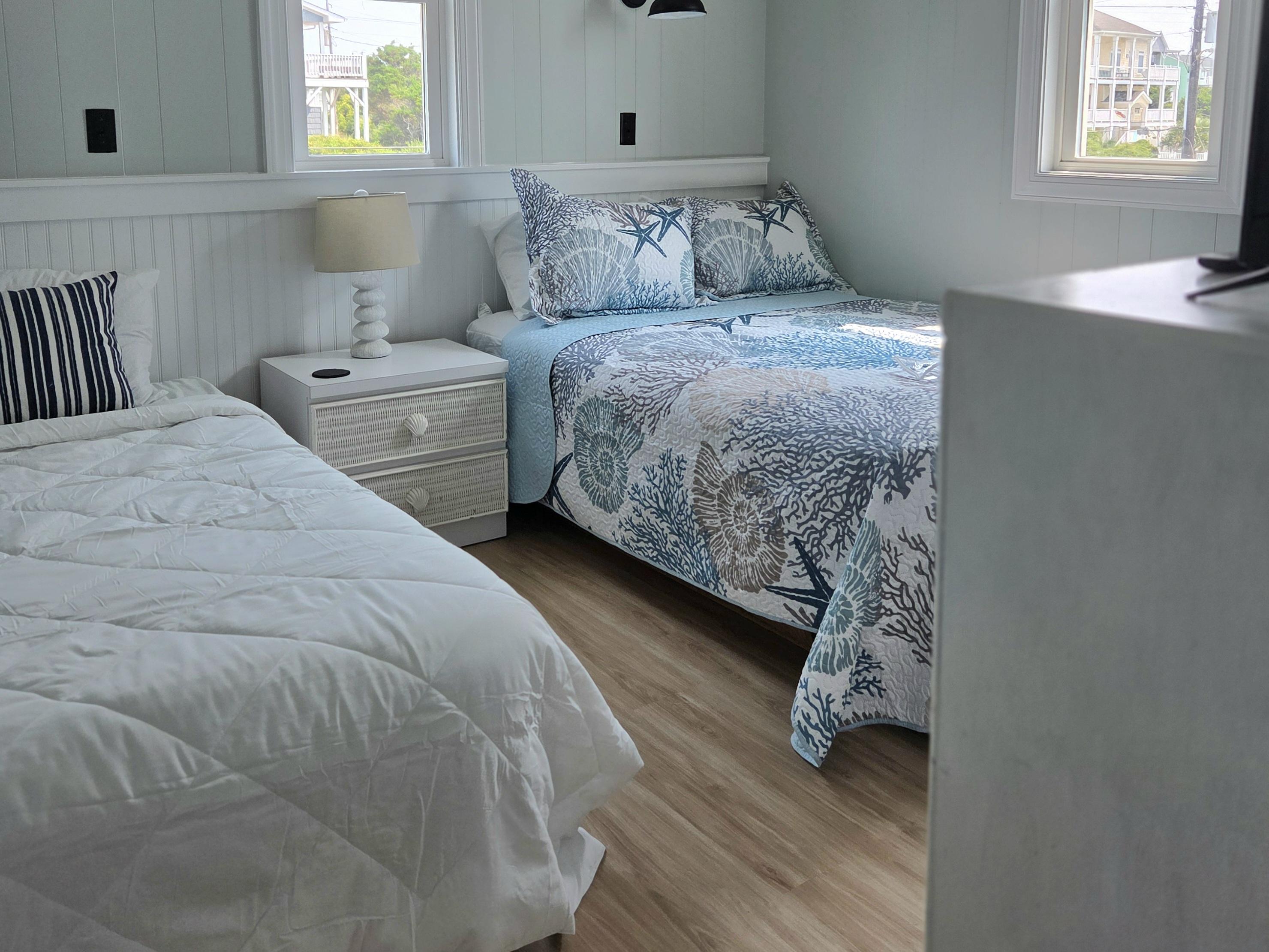 Emerald Isle, North Carolina, 28594, United States, 6 Bedrooms Bedrooms, ,4 BathroomsBathrooms,Residential,For Sale,1983472