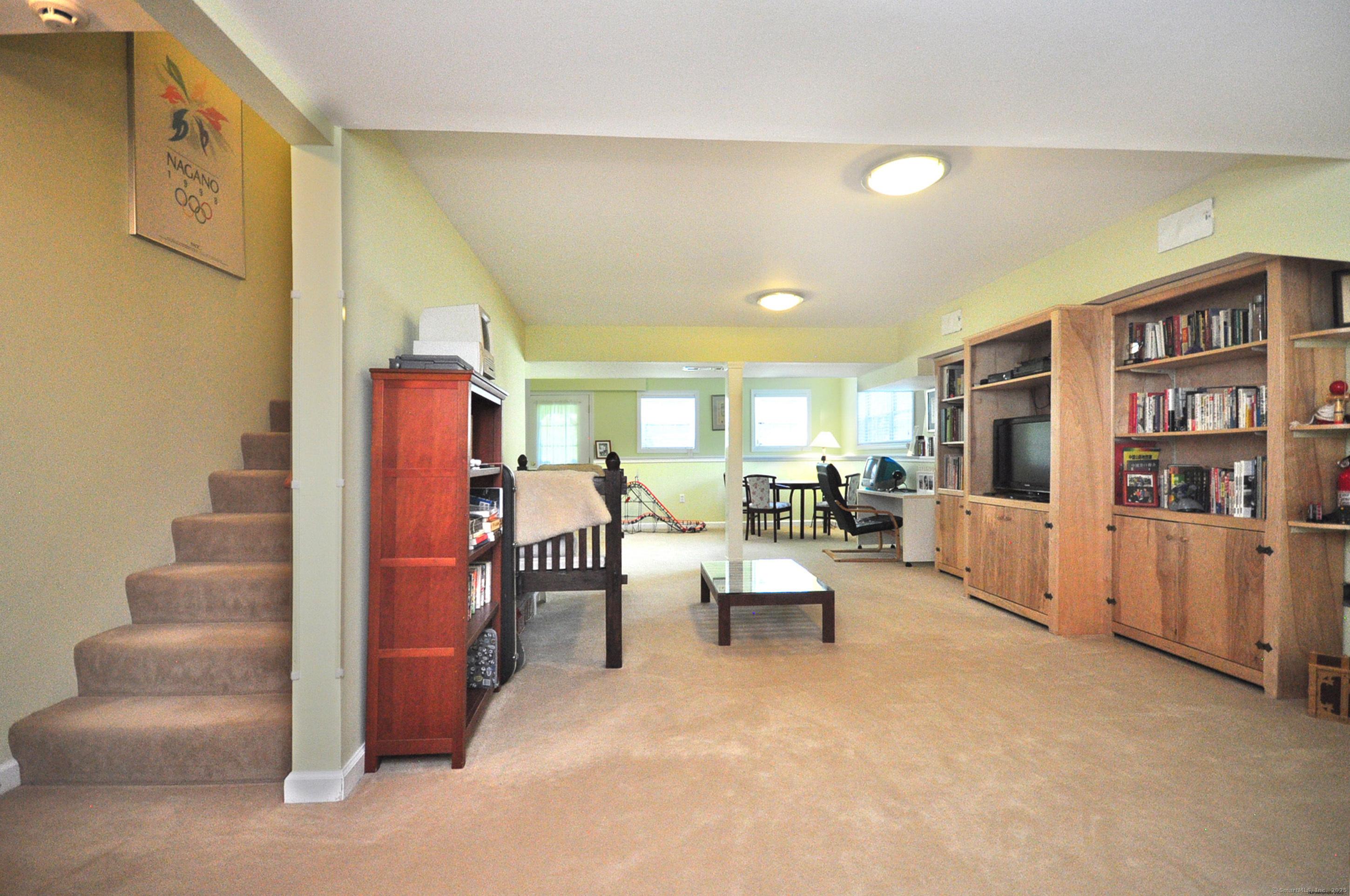Tolland, Connecticut, 06084, United States, 3 Bedrooms Bedrooms, ,3 BathroomsBathrooms,Residential,For Sale,1937820
