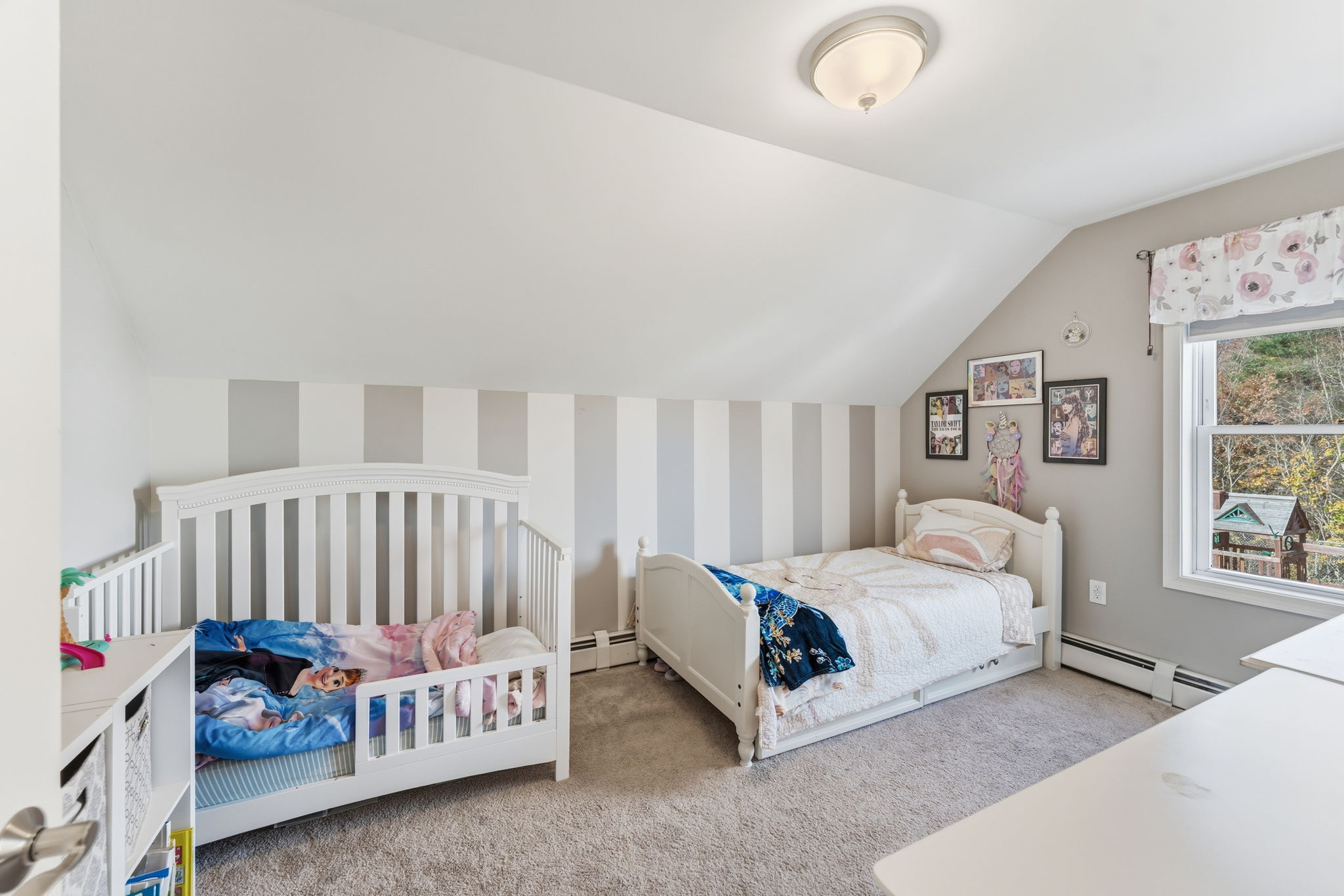 South Kingstown, Rhode Island, 02879, United States, 2 Bedrooms Bedrooms, ,2 BathroomsBathrooms,Residential,For Sale,1994423