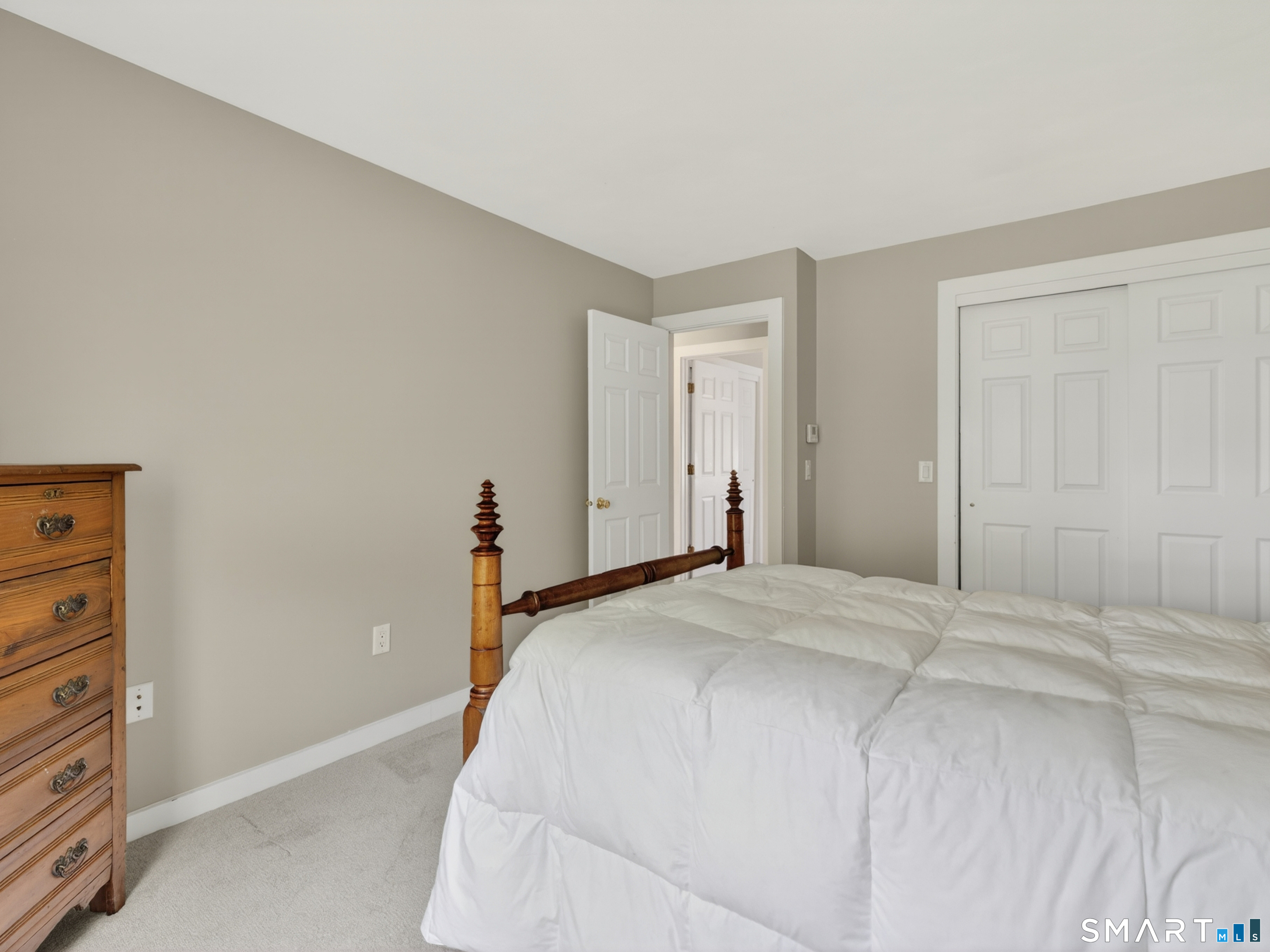 Mystic, Connecticut, 06355, United States, 4 Bedrooms Bedrooms, ,Residential,For Sale,2049370