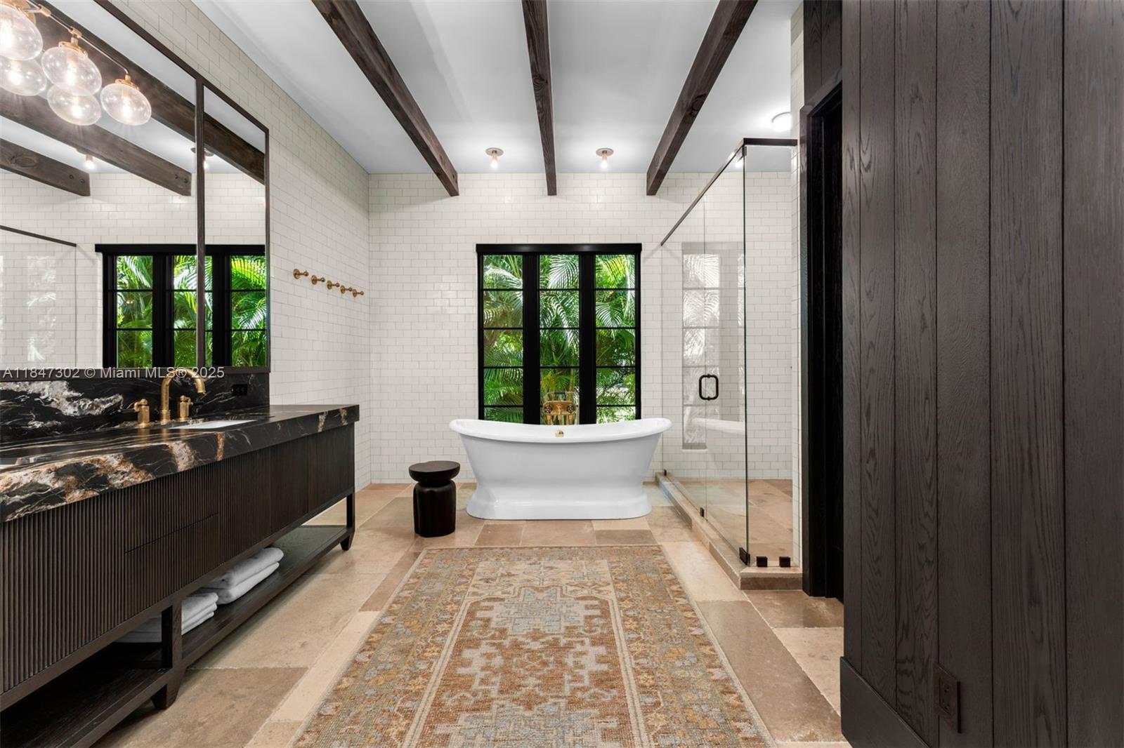 Miami, Florida, 33143, United States, 7 Bedrooms Bedrooms, ,6 BathroomsBathrooms,Residential,For Sale,1934176