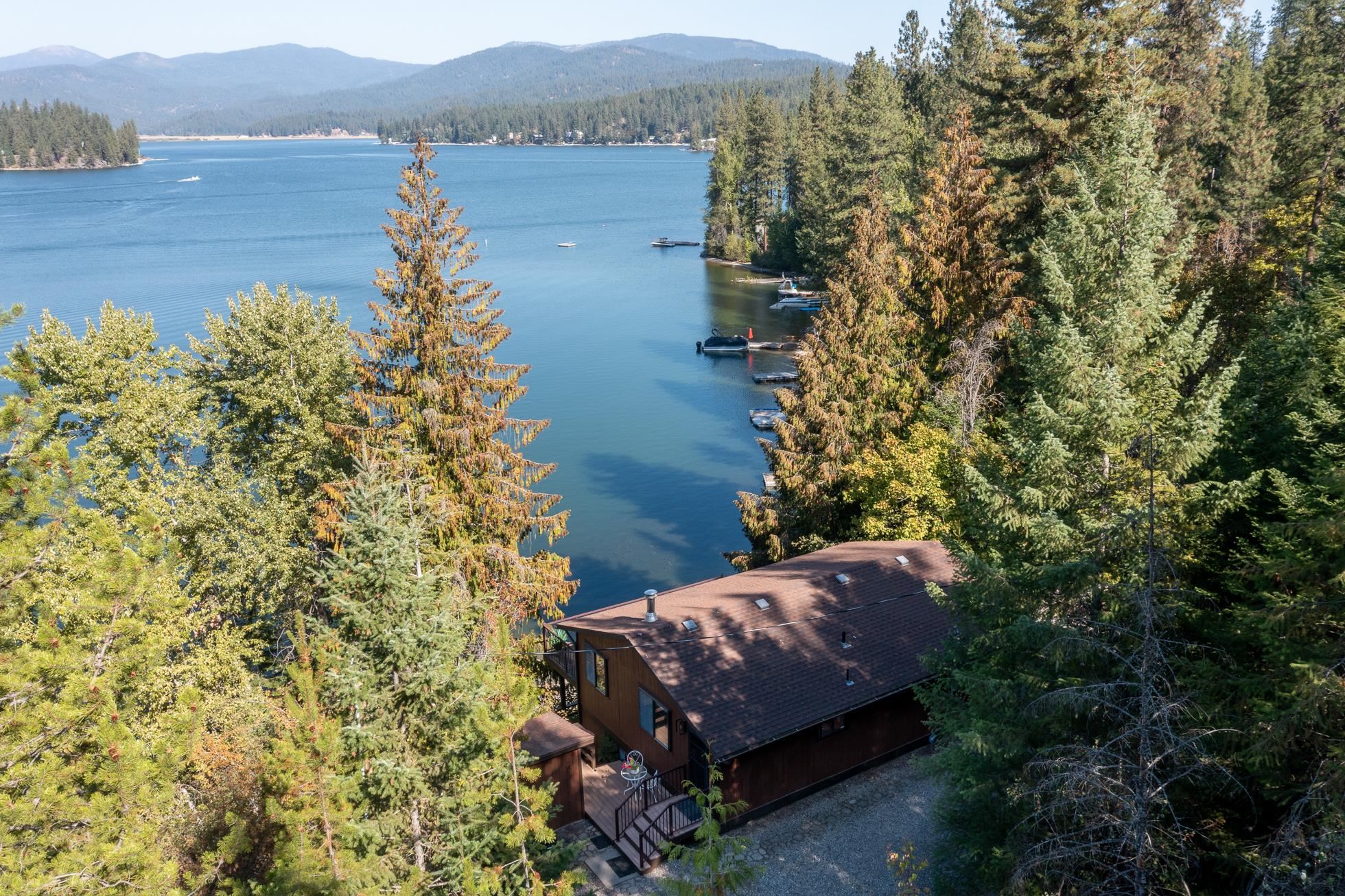 Newman Lake, Washington, 99025, United States, 3 Bedrooms Bedrooms, ,1 BathroomBathrooms,Residential,For Sale,1979183