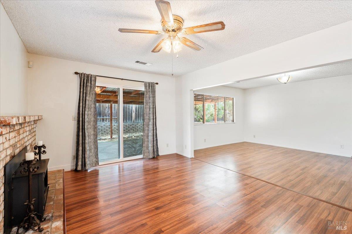 Fairfield, California, 94533, United States, 4 Bedrooms Bedrooms, ,2 BathroomsBathrooms,Residential,For Sale,1927172