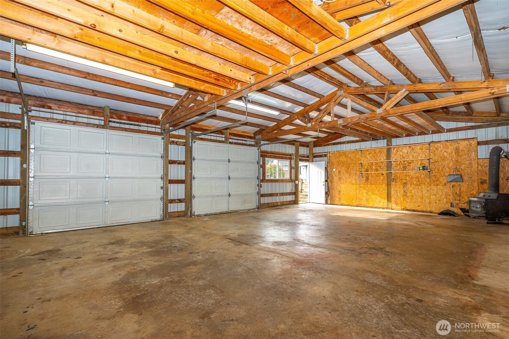 Winlock, Washington, 98596, United States, 3 Bedrooms Bedrooms, ,2 BathroomsBathrooms,Residential,For Sale,2015352