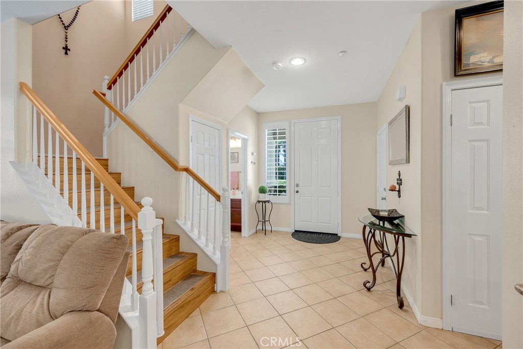 Highland, California, 92346, United States, 5 Bedrooms Bedrooms, ,4 BathroomsBathrooms,Residential,For Sale,1975200