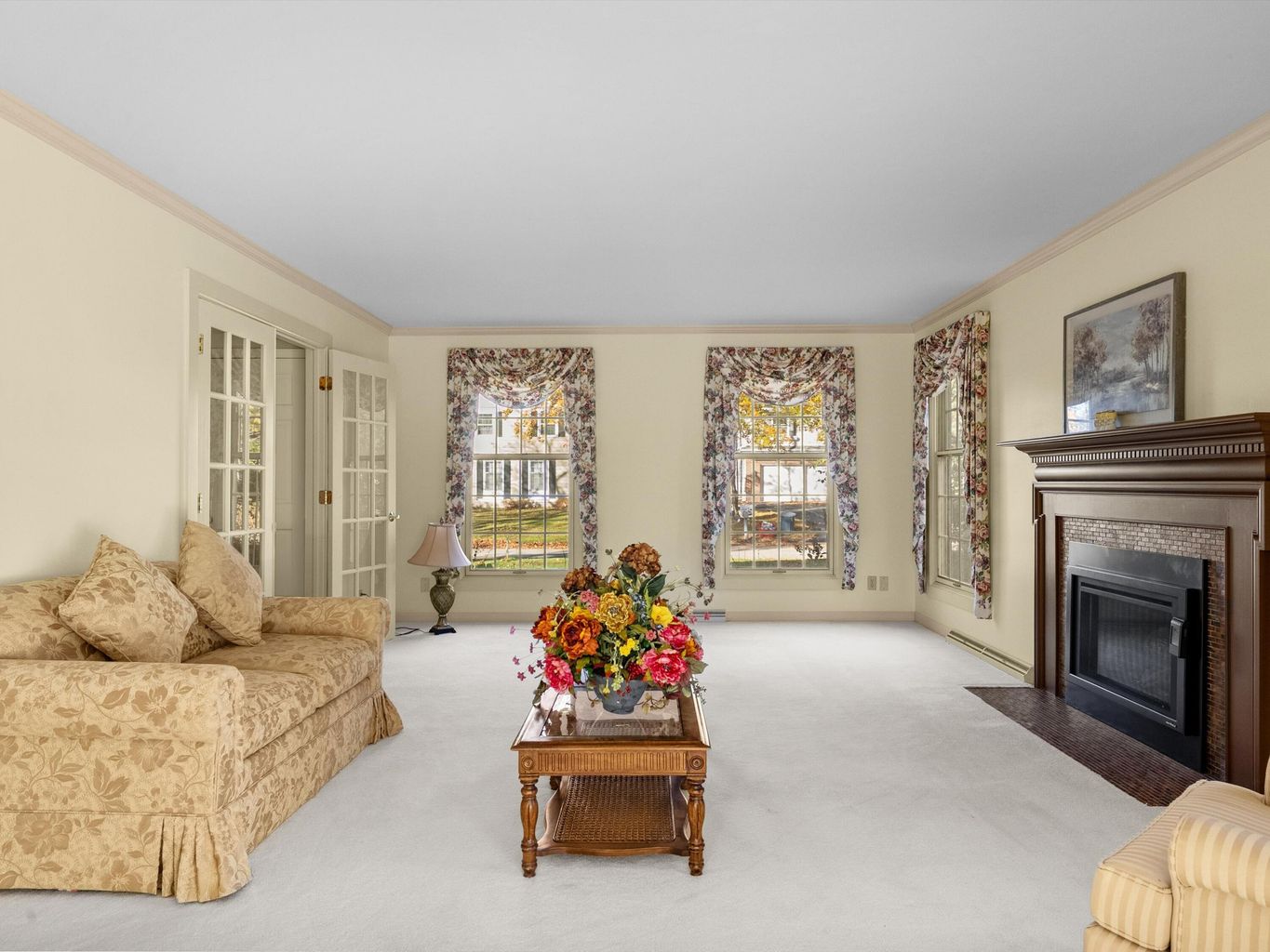 Manitowoc, Wisconsin, 54220, United States, 4 Bedrooms Bedrooms, ,4 BathroomsBathrooms,Residential,For Sale,1982773