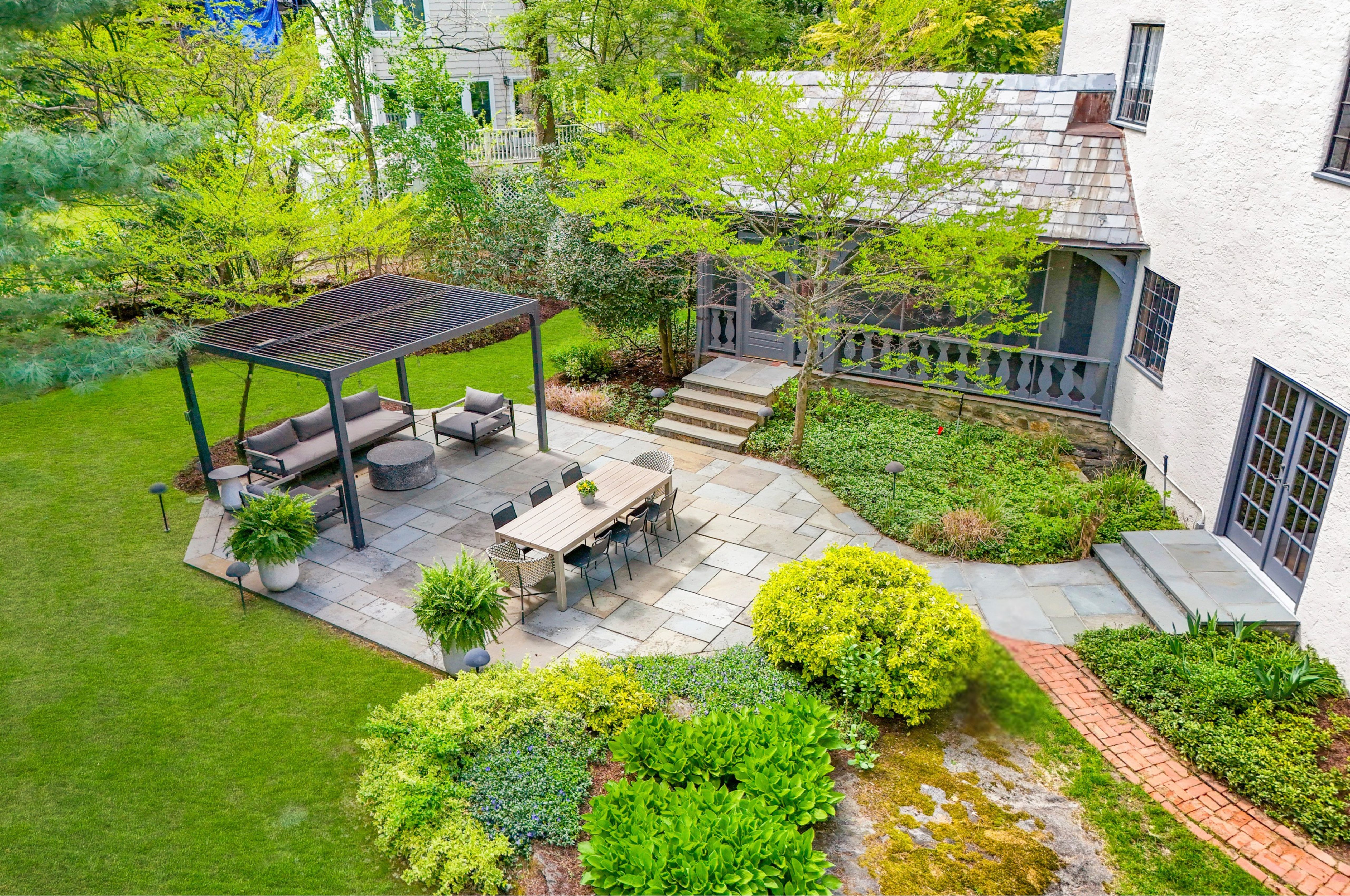  Sophisticated Larchmont Tudor - 物件實景