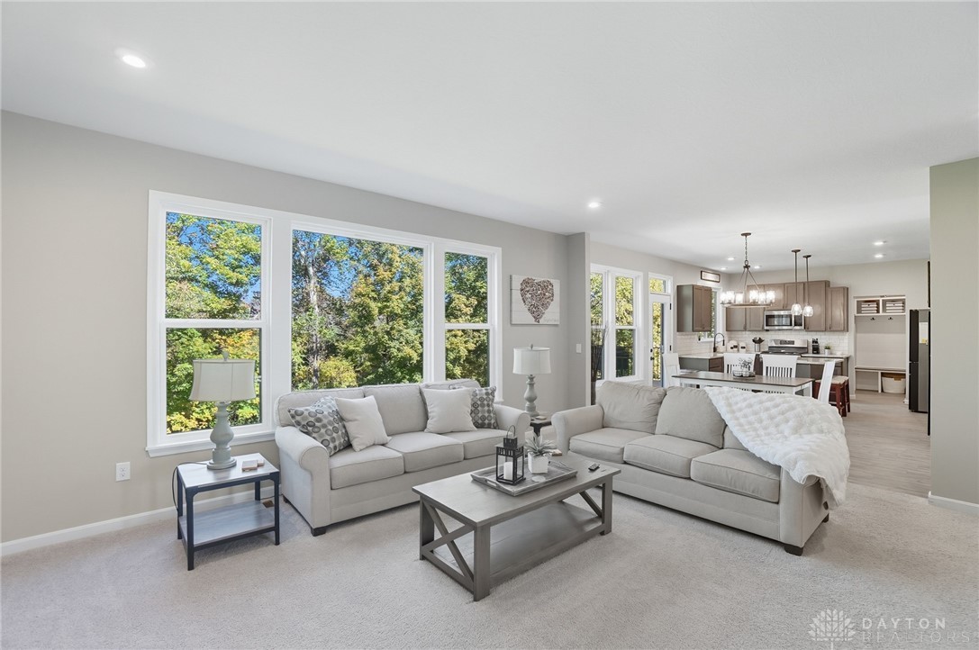 Cincinnati, Ohio, 45245, United States, 4 Bedrooms Bedrooms, ,4 BathroomsBathrooms,Residential,For Sale,1996154