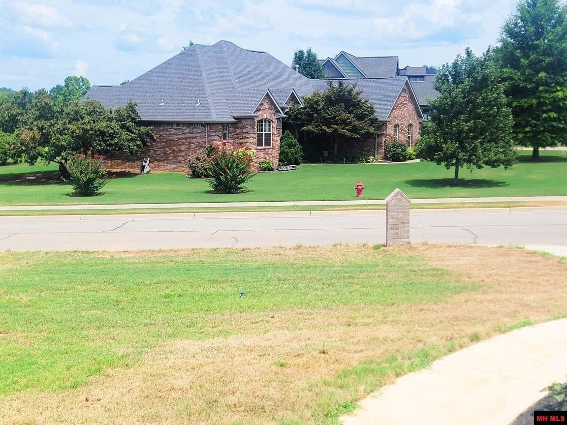 Mountain Home, Arkansas, 72653, United States, 3 Bedrooms Bedrooms, ,2 BathroomsBathrooms,Residential,For Sale,1983473