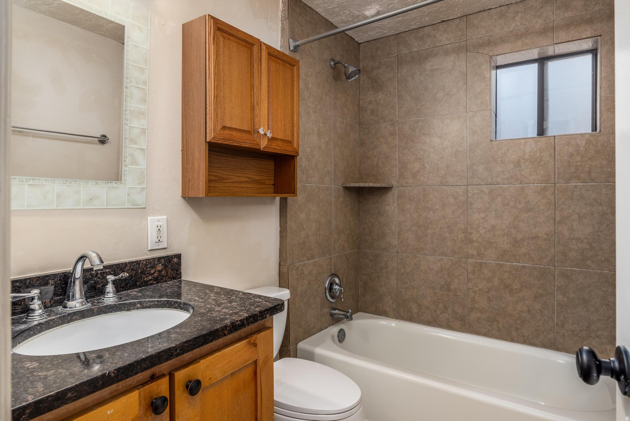 St George, Utah, 84770, United States, 5 Bedrooms Bedrooms, ,4 BathroomsBathrooms,Residential,For Sale,1998547