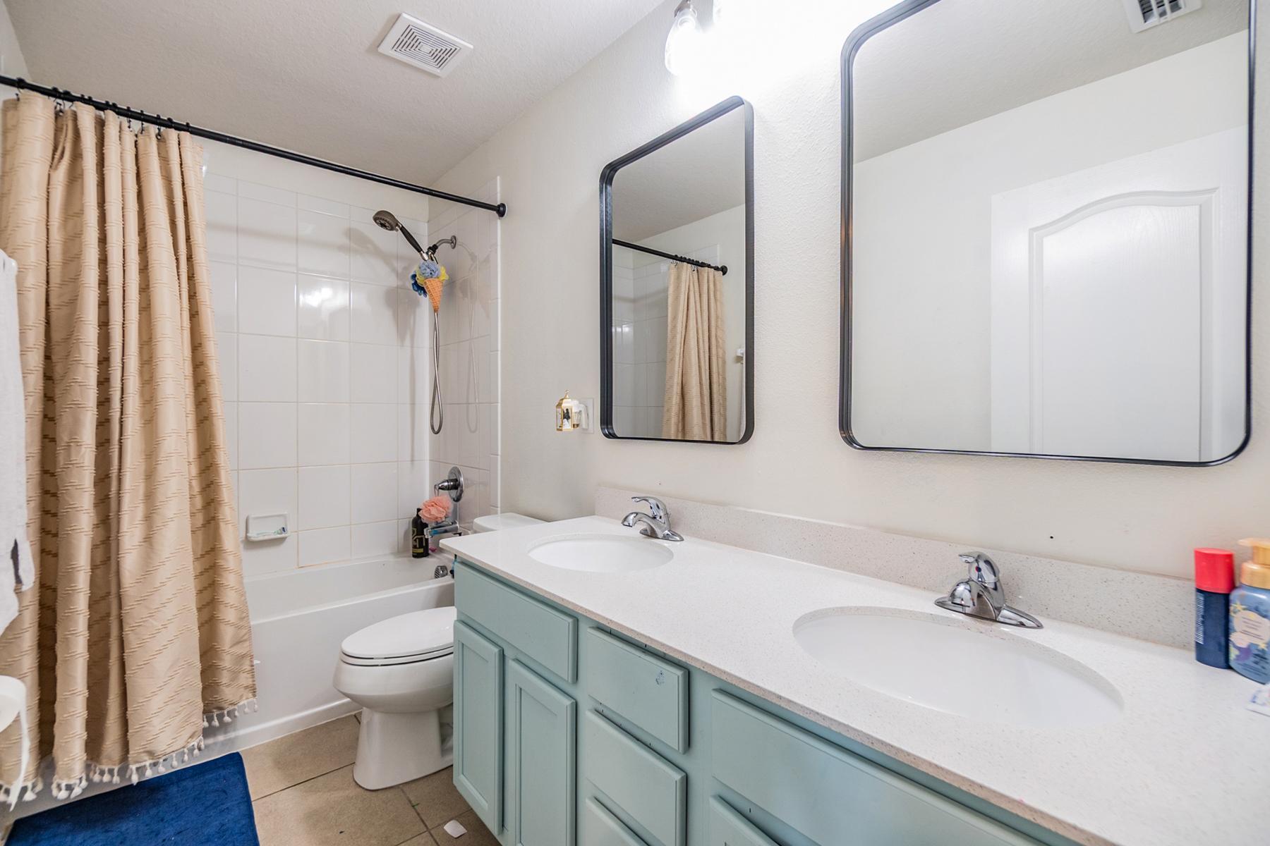 New Port Richey, Florida, 34655, United States, 4 Bedrooms Bedrooms, ,3 BathroomsBathrooms,Residential,For Sale,1979291