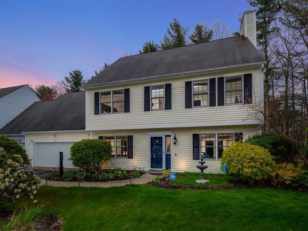Walpole, Massachusetts, 02081, United States, 5 Bedrooms Bedrooms, ,3 BathroomsBathrooms,Residential,For Sale,1830559