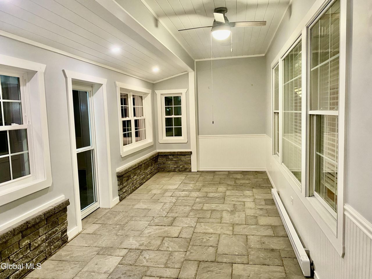 Altamont, New York, 12009, United States, 3 Bedrooms Bedrooms, ,3 BathroomsBathrooms,Residential,For Sale,1988112